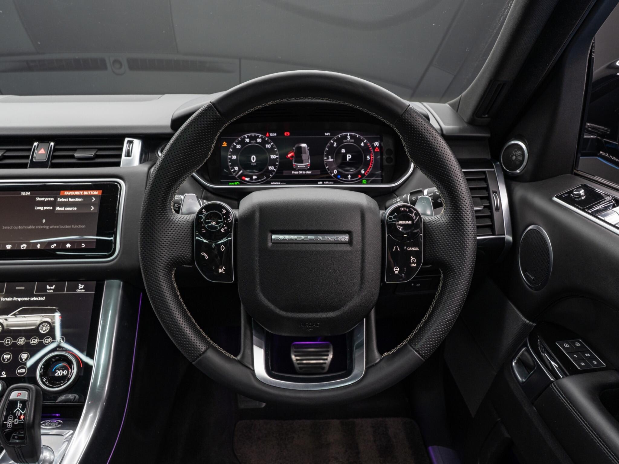 Land Rover Range Rover Sport 3.0 D300 MHEV HSE Dynamic Black Auto 4WD Euro 6 (s/s) 5dr 5dr Automatic 2025