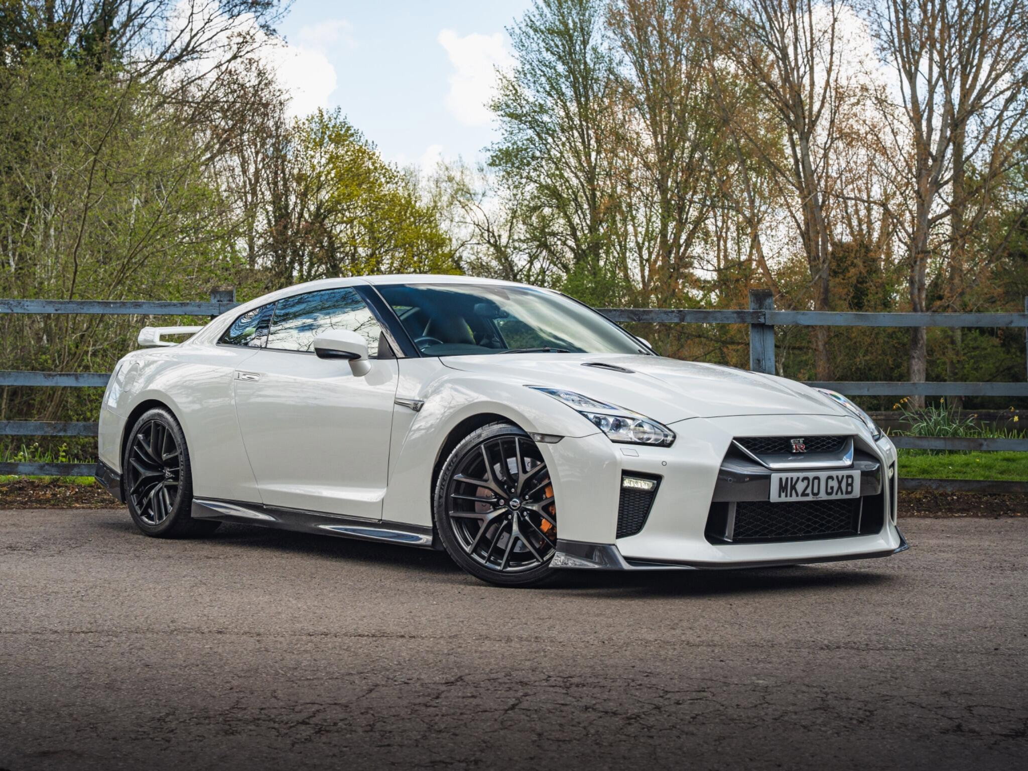 Nissan GT-R