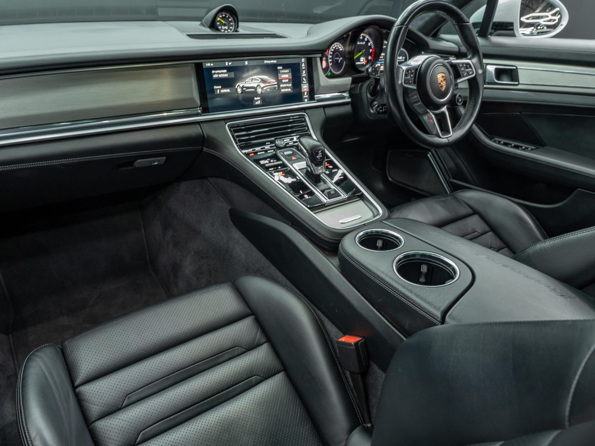 Porsche Panamera 4.0 V8 E-Hybrid 14kWh Turbo S Saloon PDK 4WD Euro 6 (s/s) 5dr 5dr Automatic 2026