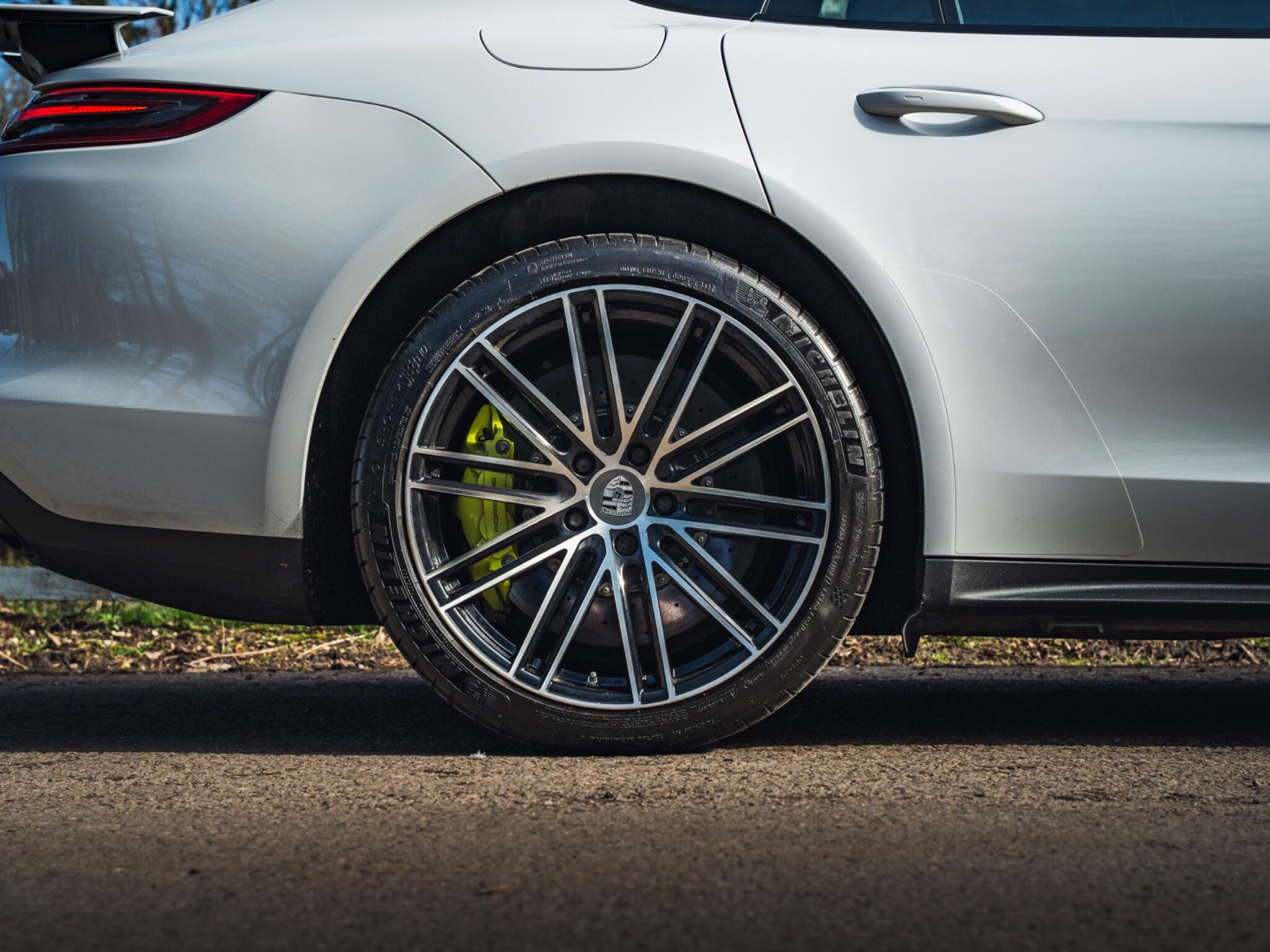 Porsche Panamera 4.0 V8 E-Hybrid 14kWh Turbo S Saloon PDK 4WD Euro 6 (s/s) 5dr 5dr Automatic 2026