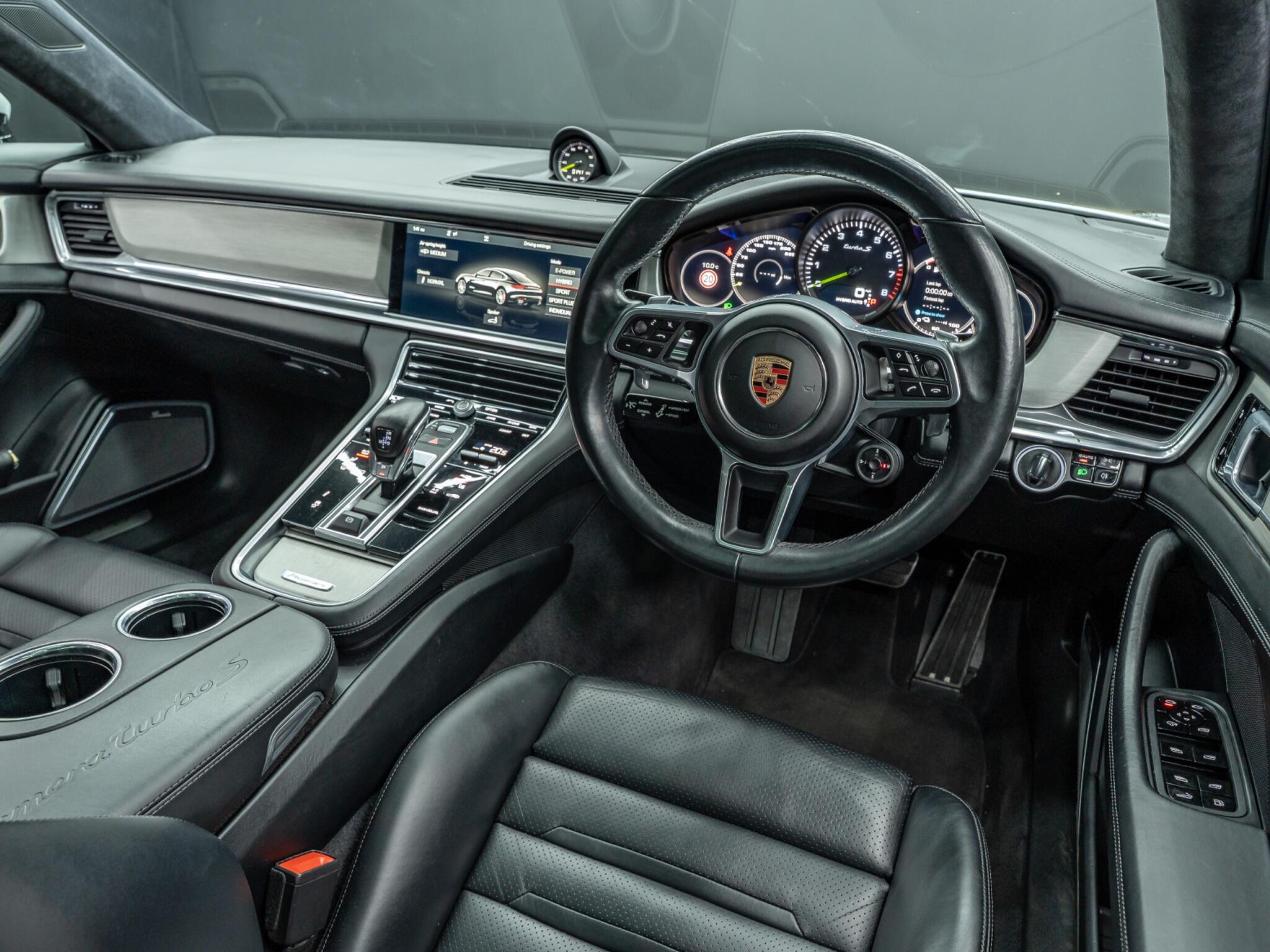 Porsche Panamera 4.0 V8 E-Hybrid 14kWh Turbo S Saloon PDK 4WD Euro 6 (s/s) 5dr 5dr Automatic 2026