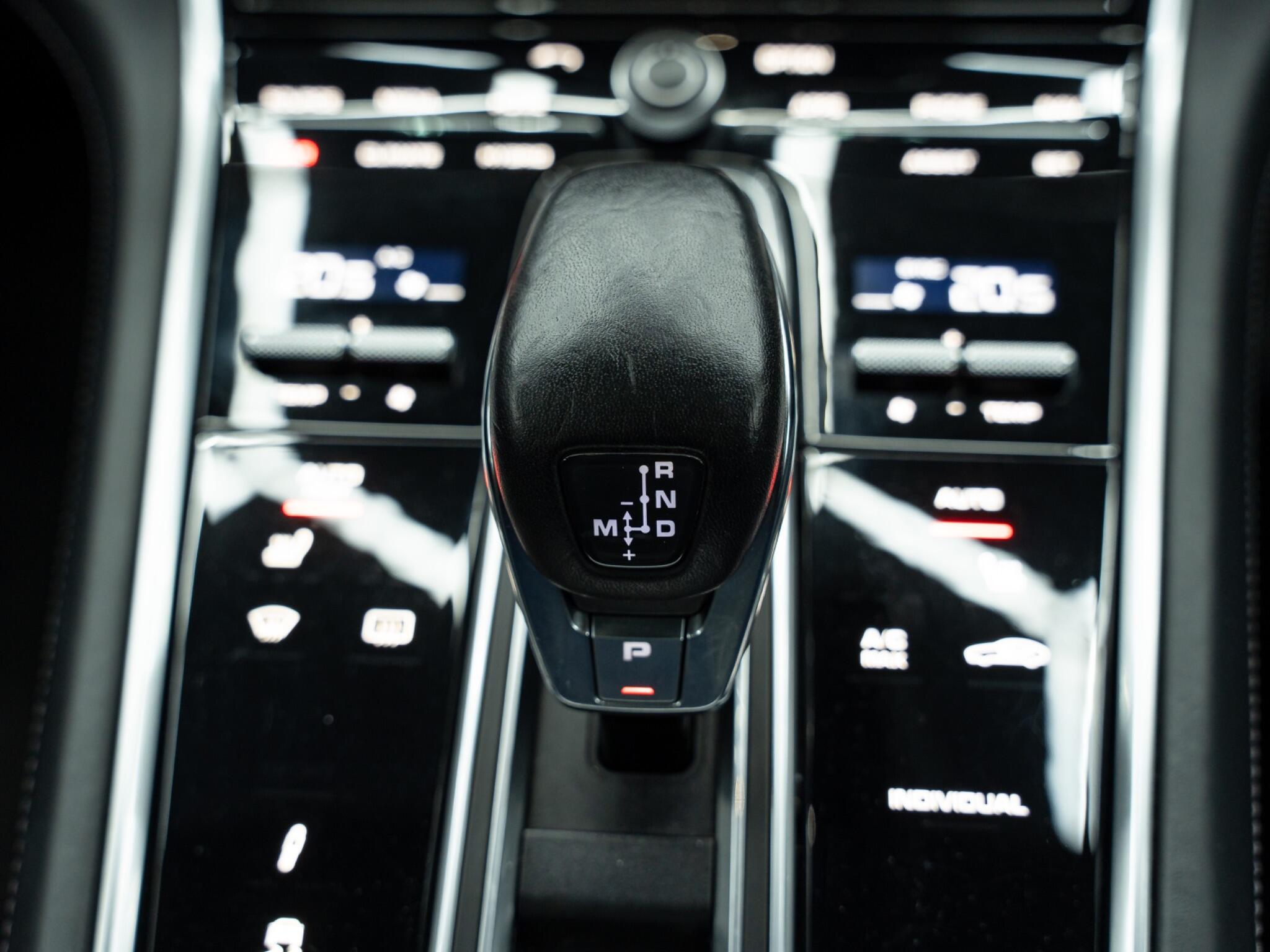 Porsche Panamera 4.0 V8 E-Hybrid 14kWh Turbo S Saloon PDK 4WD Euro 6 (s/s) 5dr 5dr Automatic 2026