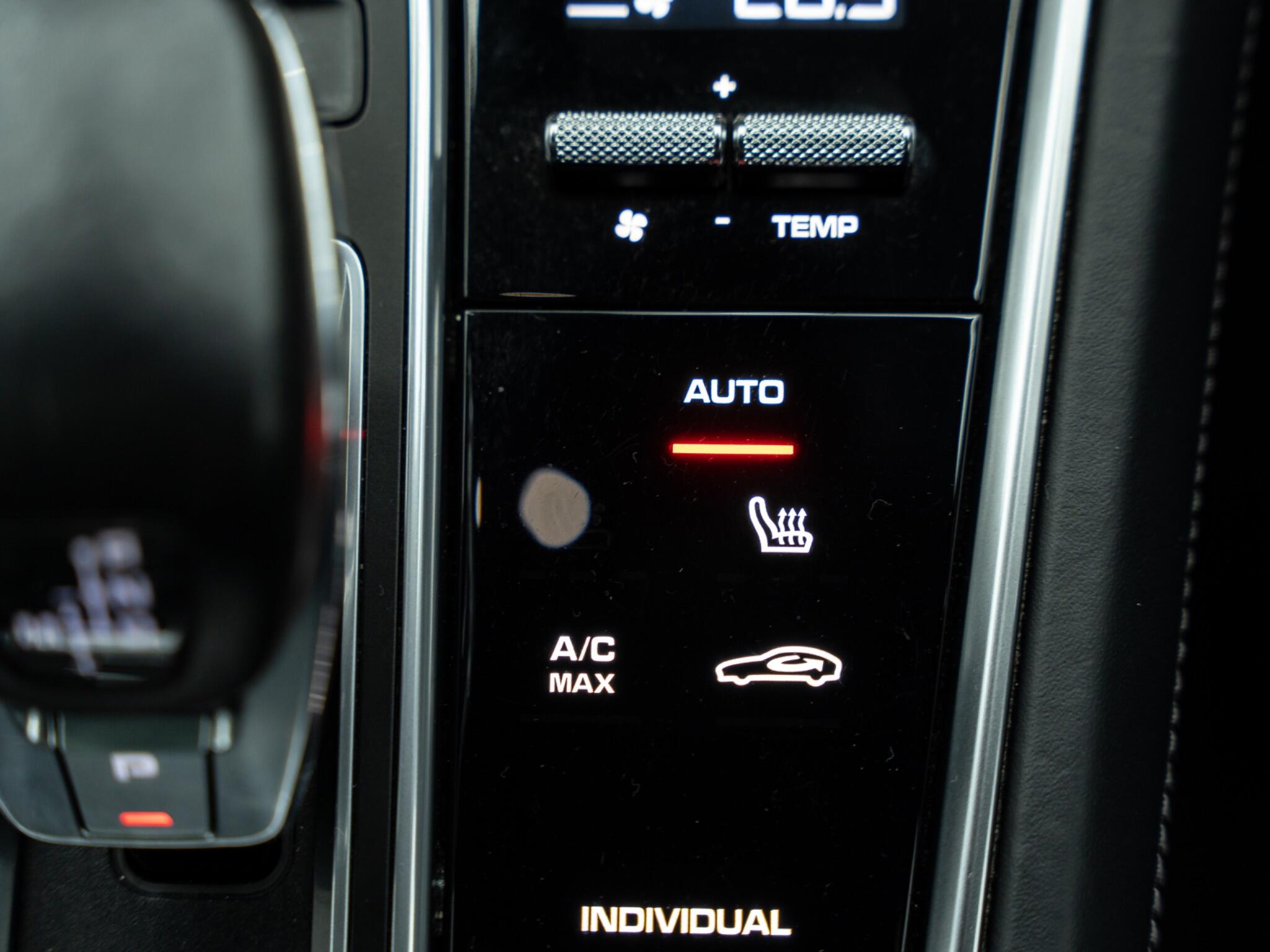 Porsche Panamera 4.0 V8 E-Hybrid 14kWh Turbo S Saloon PDK 4WD Euro 6 (s/s) 5dr 5dr Automatic 2026