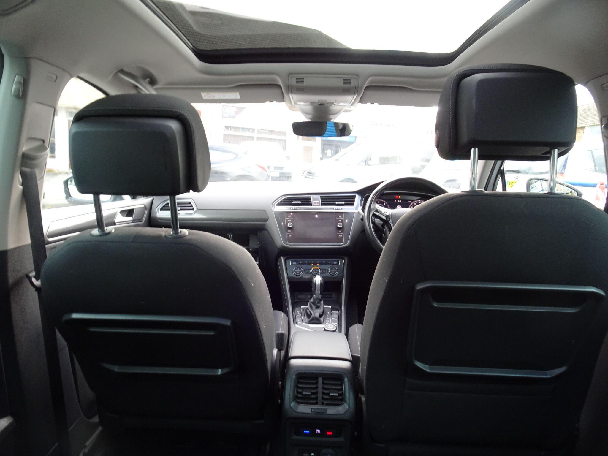 Volkswagen Tiguan 2.0 TDI SEL DSG 4Motion Euro 6 (s/s) 5dr 5dr Automatic 2018