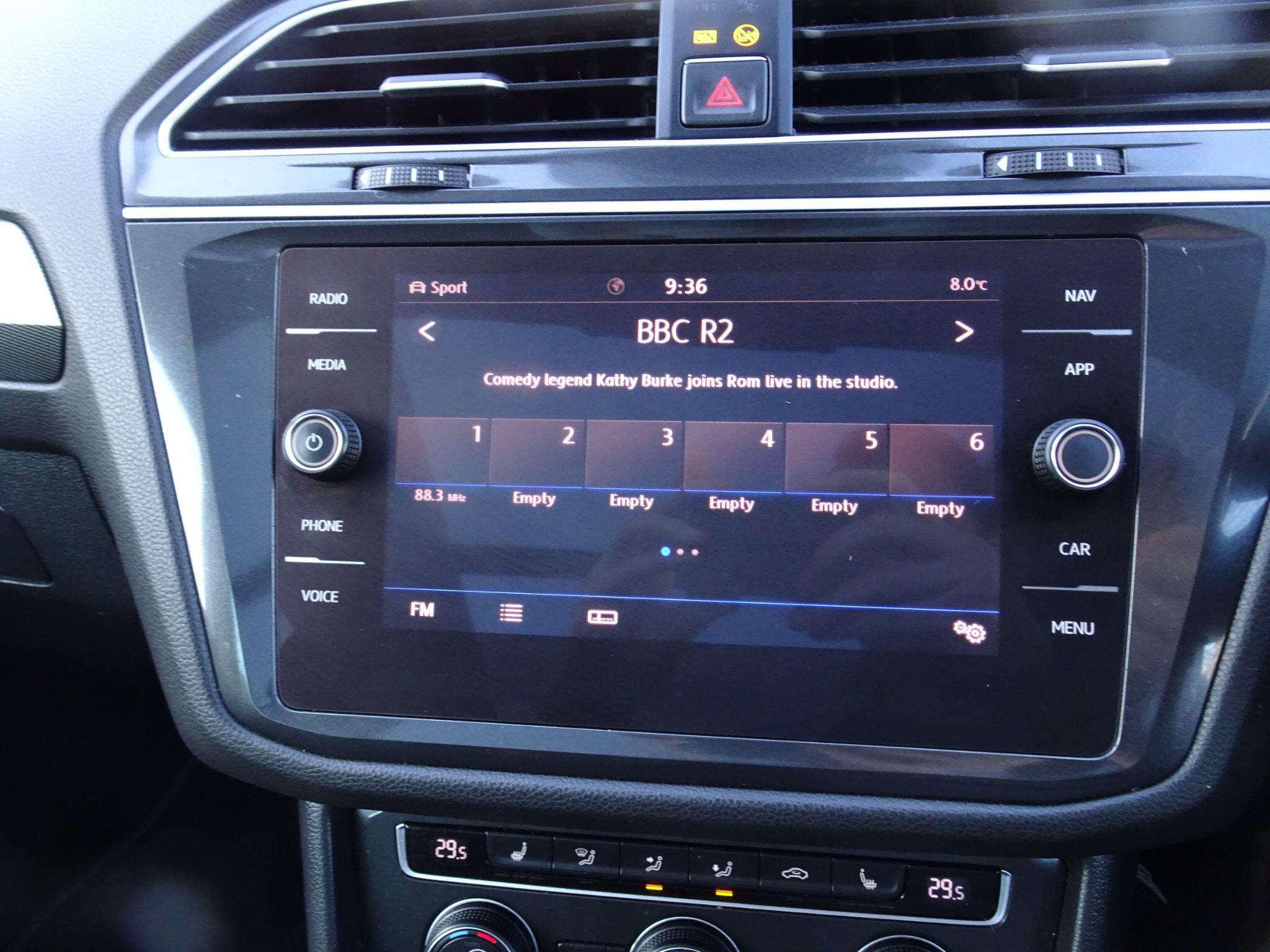 Volkswagen Tiguan 2.0 TDI SEL DSG 4Motion Euro 6 (s/s) 5dr 5dr Automatic 2018