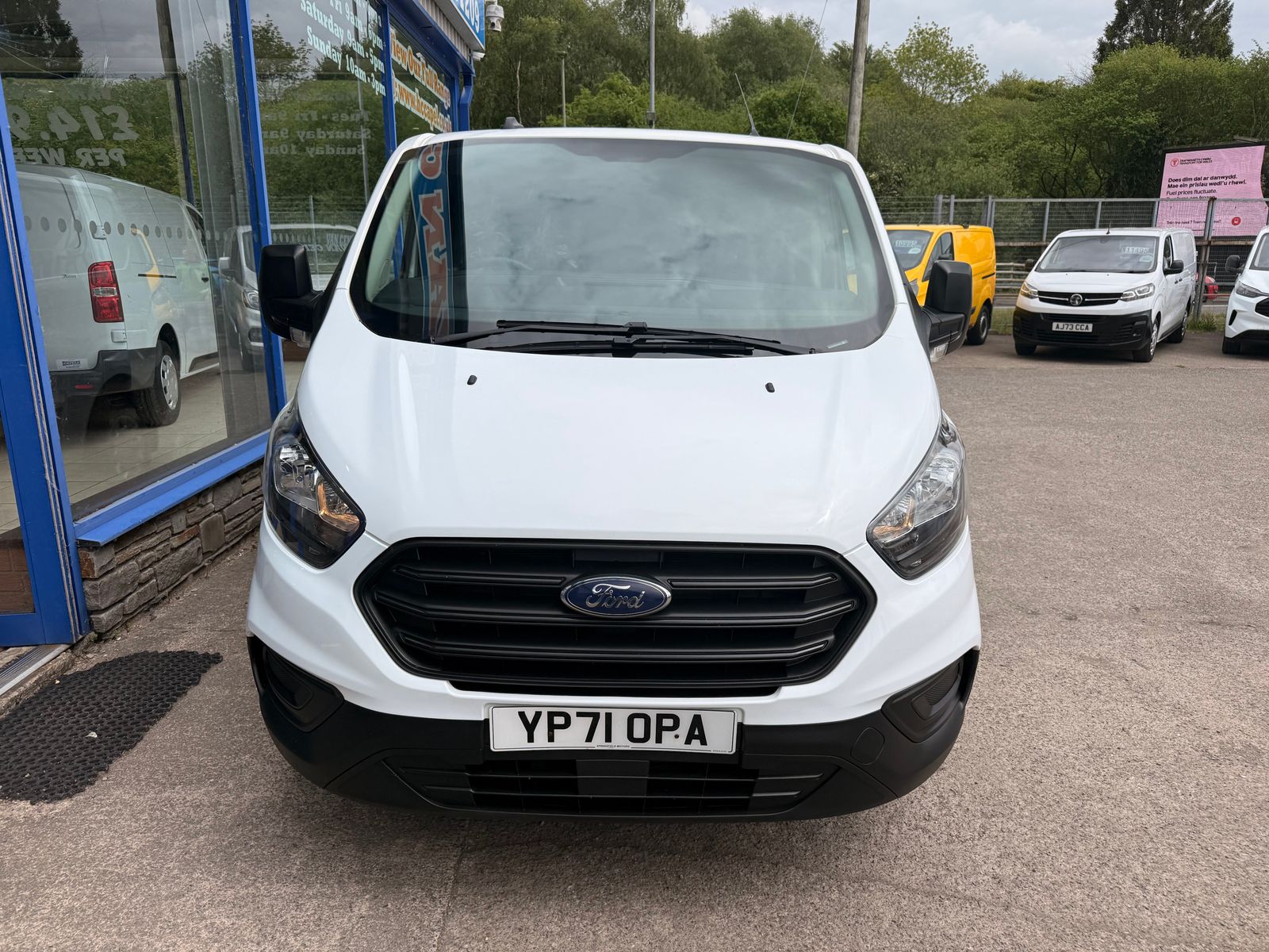 2021 Ford Transit Custom 2.0 300 EcoBlue Leader Panel Van 5dr Diesel Manual L1 H1 Euro 6 105 ps, exterior view 2