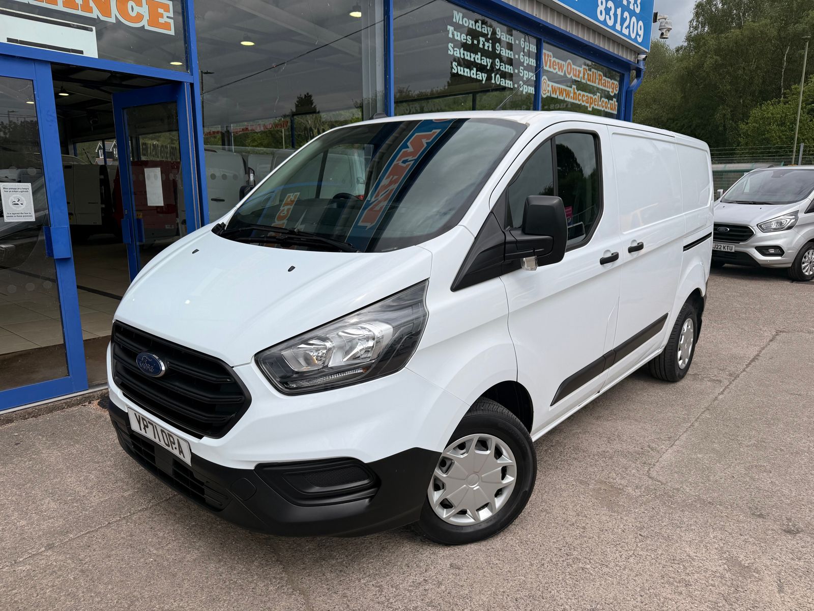 2021 Ford Transit Custom 2.0 300 EcoBlue Leader Panel Van 5dr Diesel Manual L1 H1 Euro 6 105 ps for sale, exterior front view