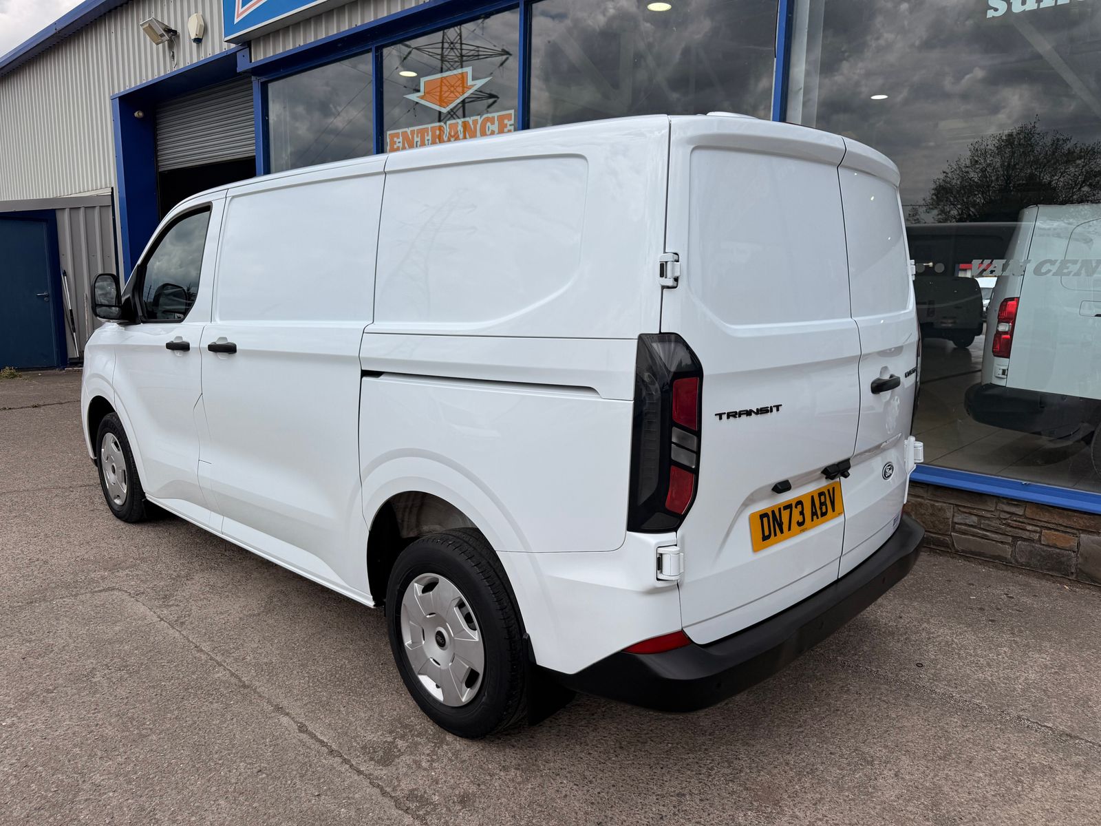 2024 Ford Transit Custom 2.0 300 EcoBlue Trend Panel Van 5dr Diesel Manual L1 H1 Euro 6 110 ps, exterior view 4