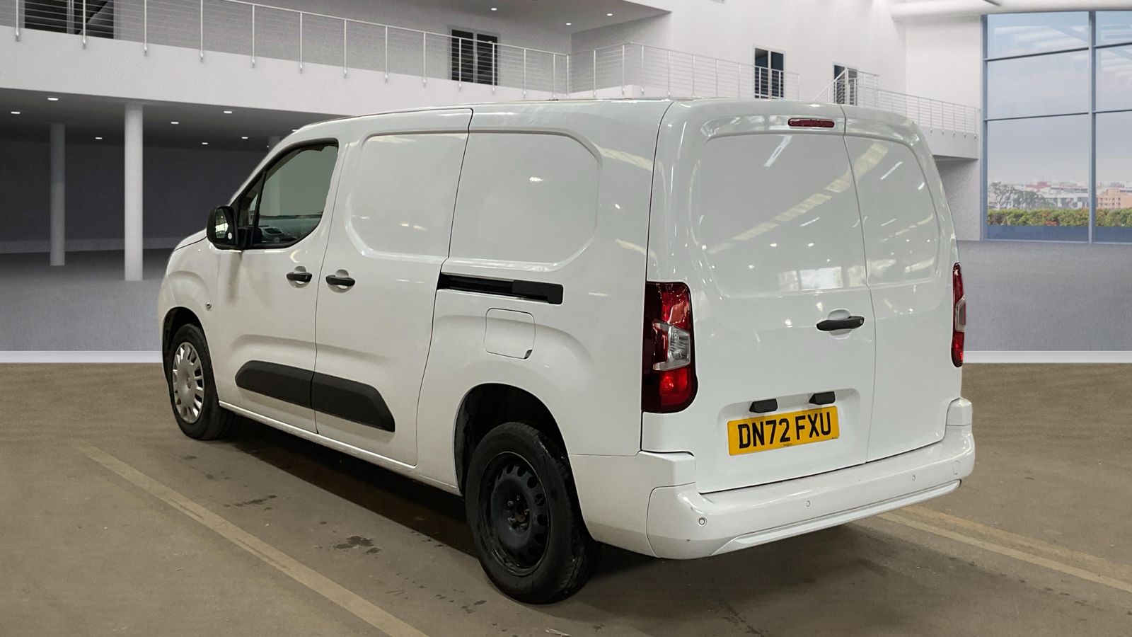 2022 Vauxhall Combo 1.5 Turbo D 2300 Sportive Panel Van 6dr Diesel Manual L2 H1 Euro 6 100 ps, exterior view 4