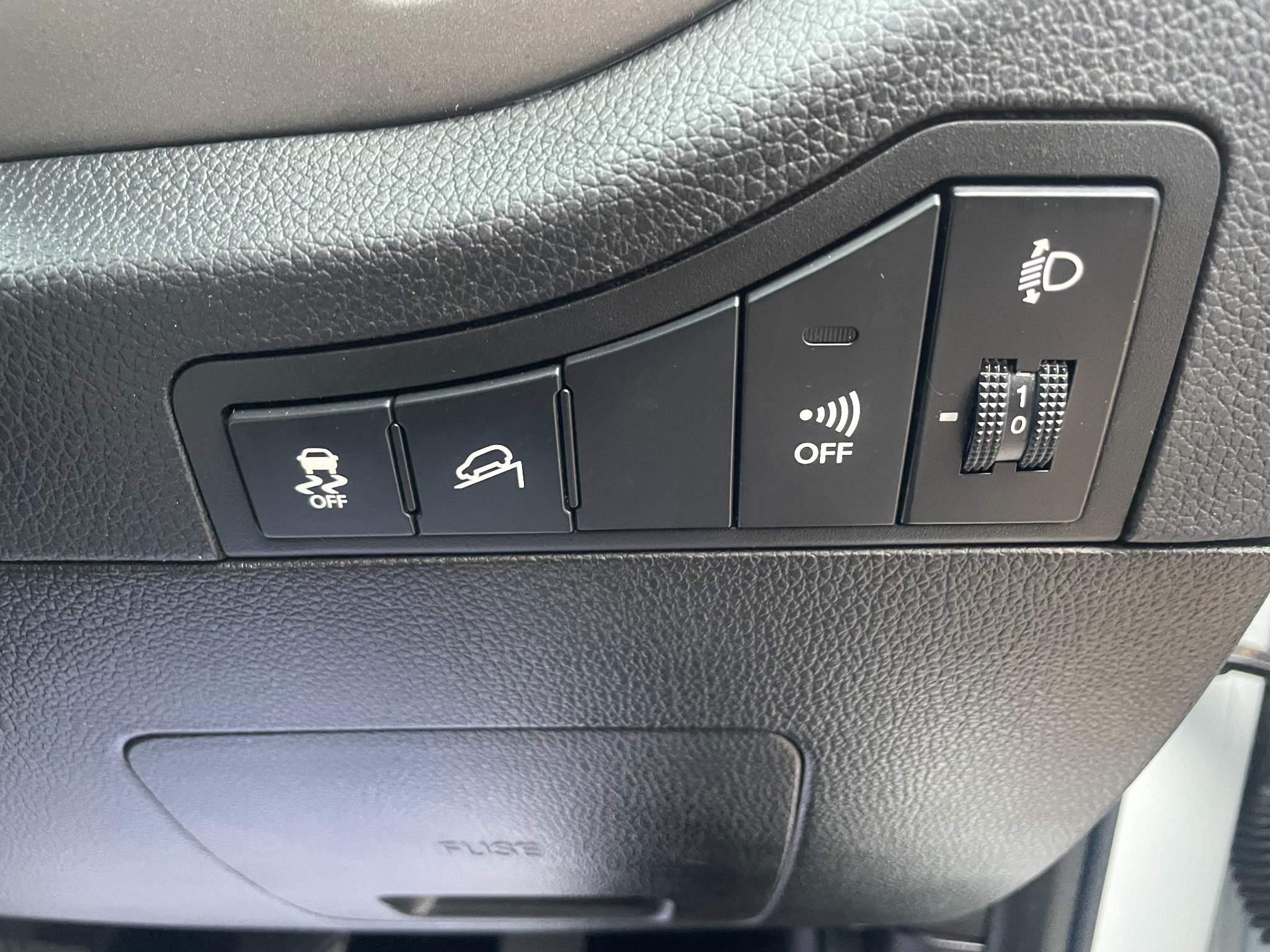 Kia Sportage 1.6 GDi 1 2WD Euro 5 5dr 5dr Manual 2014