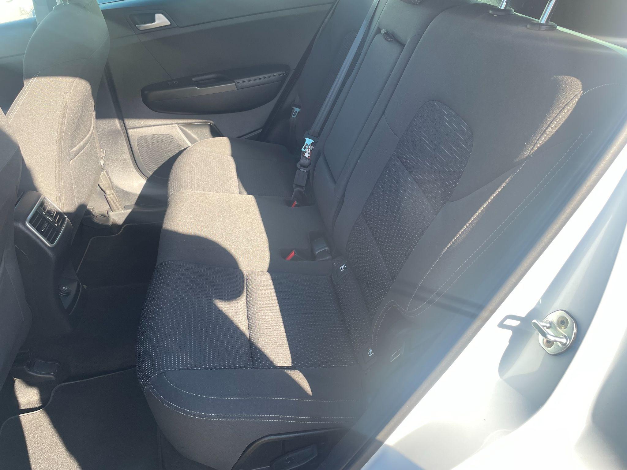 Kia Sportage 1.6 GDi 2 Euro 6 (s/s) 5dr 5dr Manual 2016