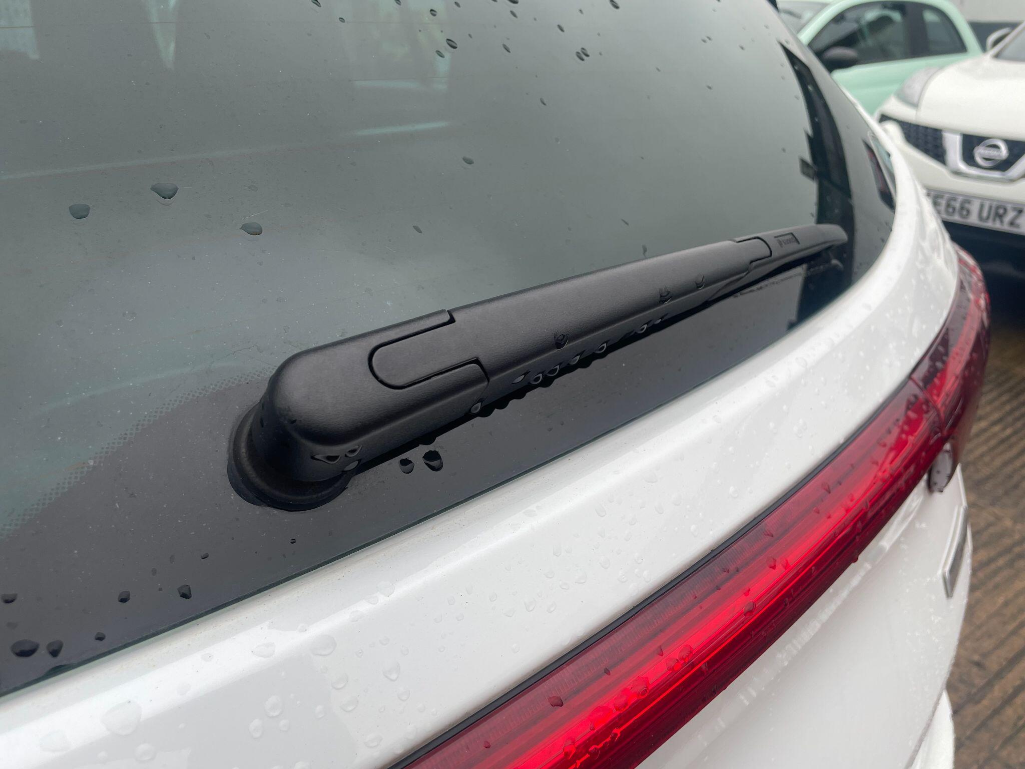 Kia Sportage 1.6 GDi 2 Euro 6 (s/s) 5dr 5dr Manual 2016