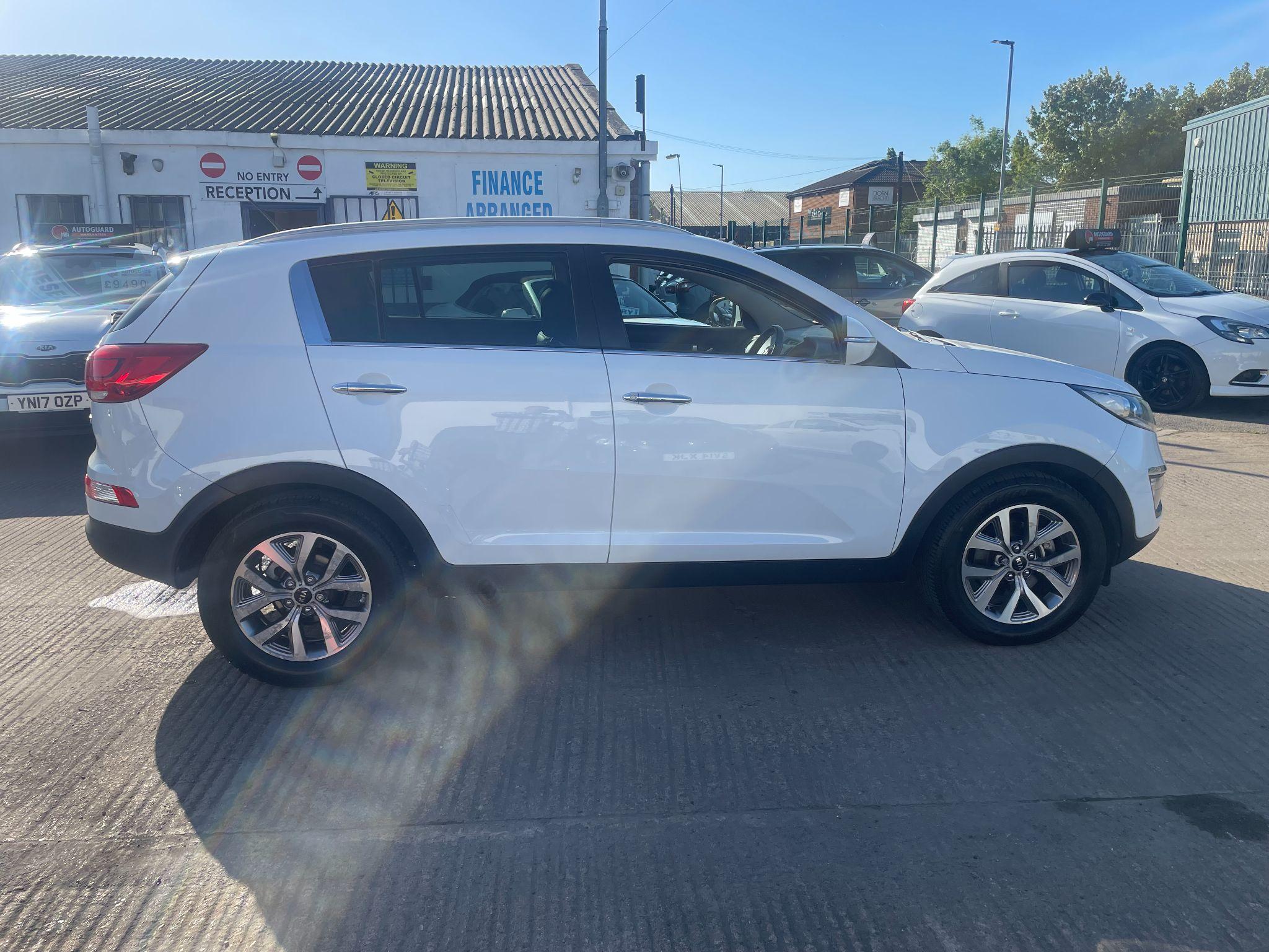 Kia Sportage 1.7 CRDi EcoDynamics 2 2WD Euro 5 (s/s) 5dr 5dr Manual 2015