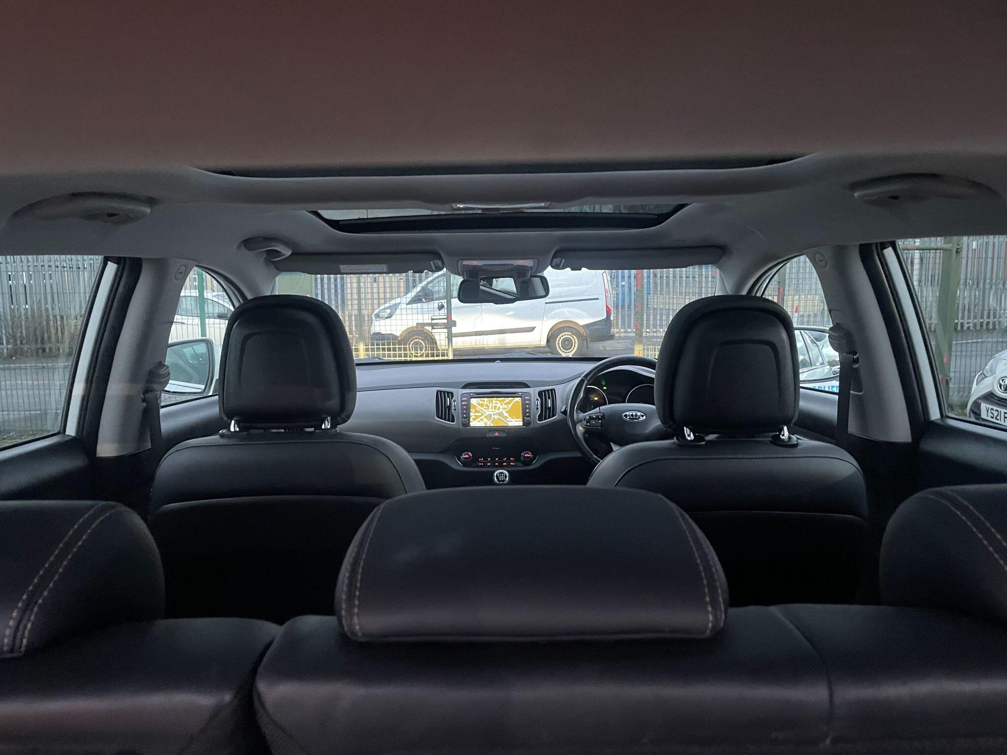 Kia Sportage 1.7 CRDi EcoDynamics 3 2WD Euro 5 (s/s) 5dr 5dr Manual 2014