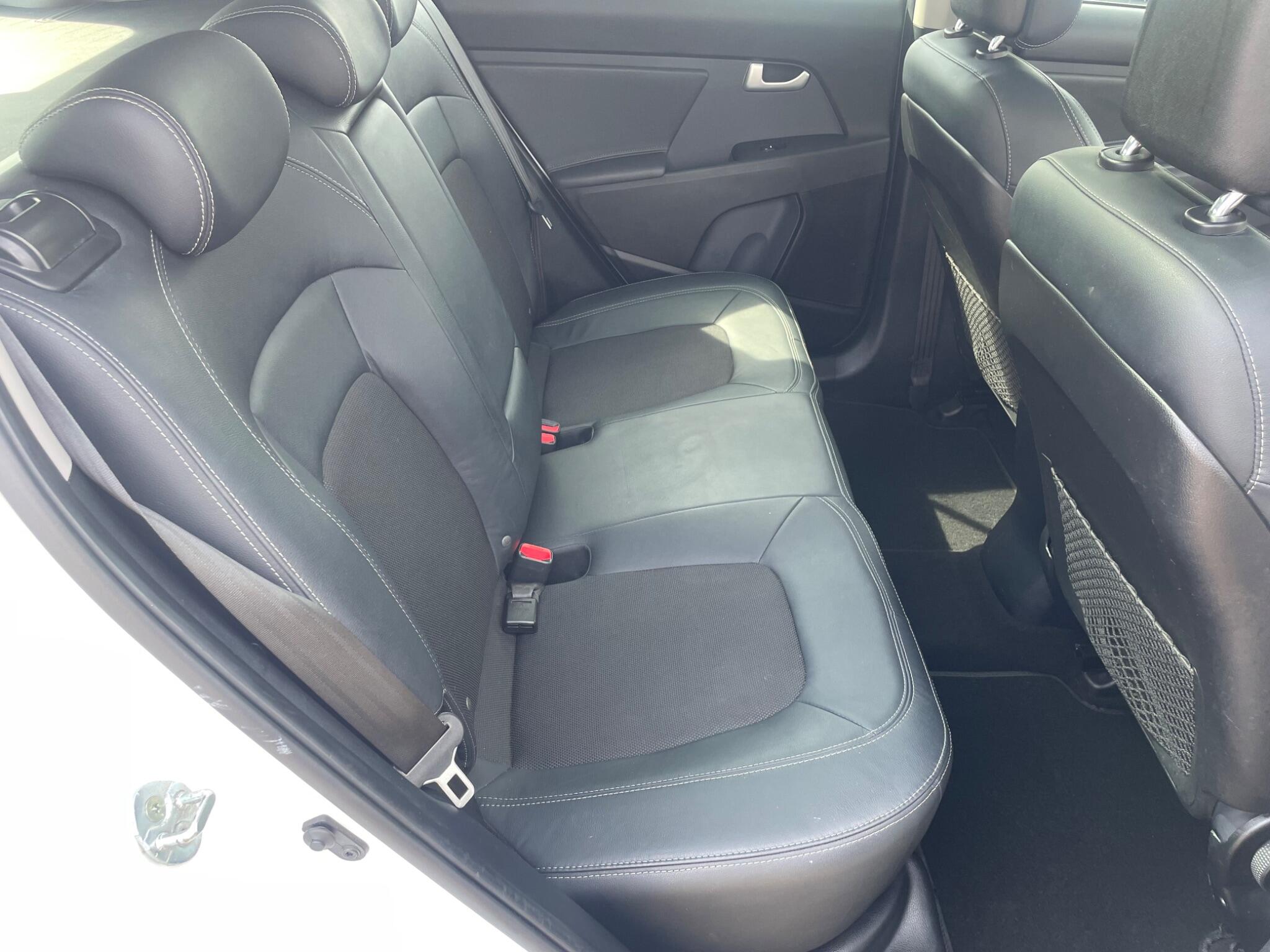 Kia Sportage 2.0 CRDi KX-2 AWD Euro 5 5dr 5dr Manual 2014