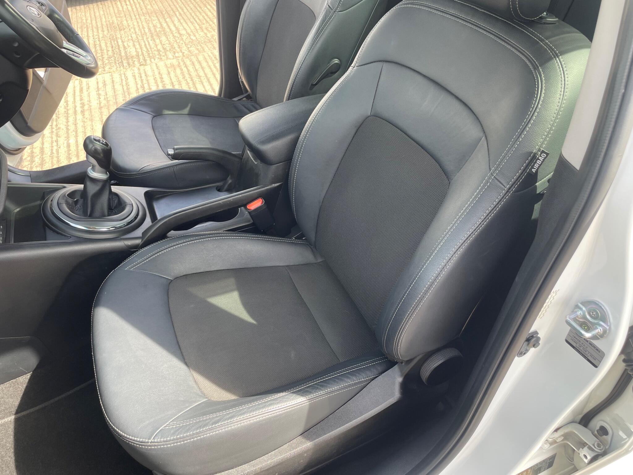Kia Sportage 2.0 CRDi KX-2 AWD Euro 5 5dr 5dr Manual 2014