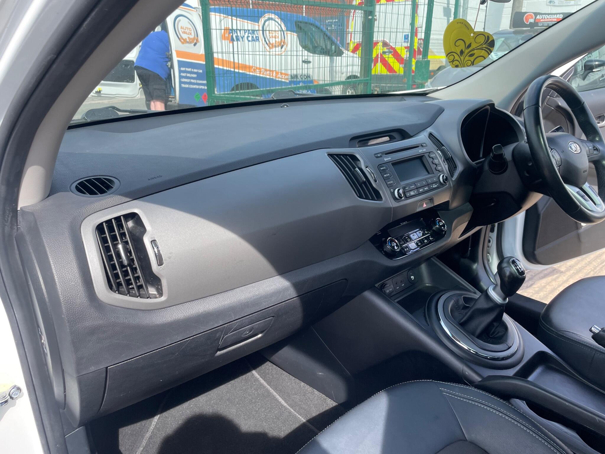 Kia Sportage 2.0 CRDi KX-2 AWD Euro 5 5dr 5dr Manual 2014