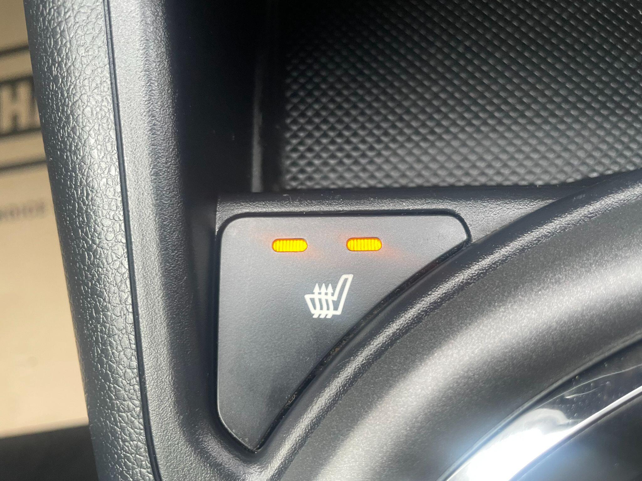 Kia Sportage 2.0 CRDi KX-3 AWD Euro 5 5dr 5dr Manual 2012