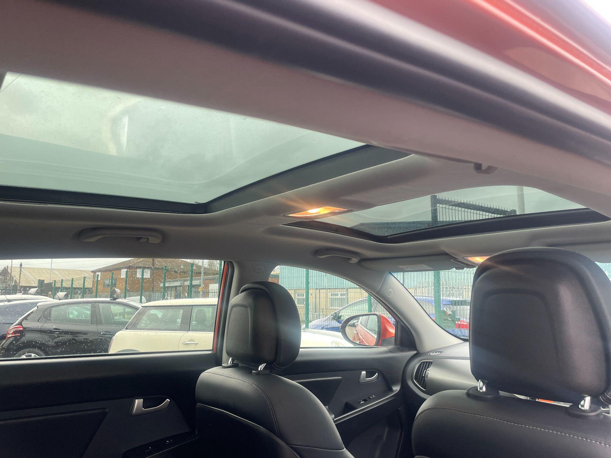 Kia Sportage 2.0 CRDi KX-3 AWD Euro 5 5dr 5dr Manual 2012