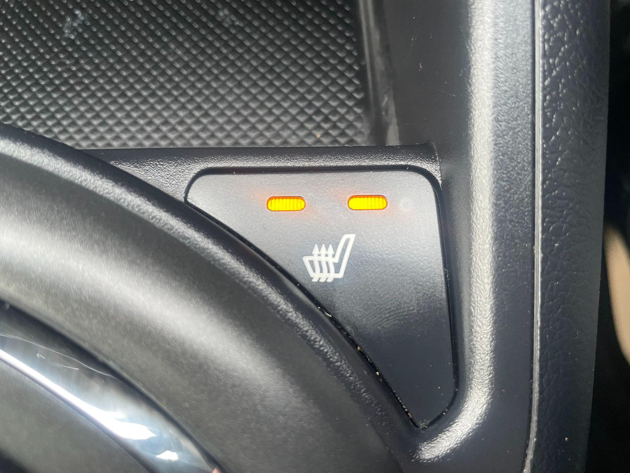 Kia Sportage 2.0 CRDi KX-3 AWD Euro 5 5dr 5dr Manual 2012