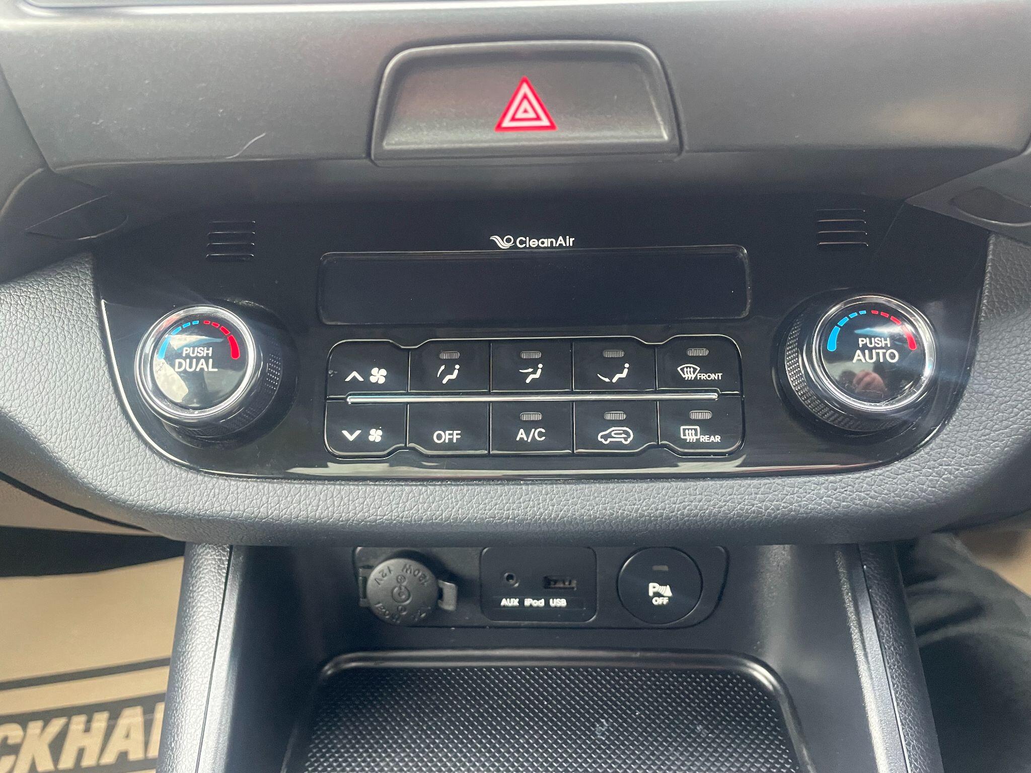 Kia Sportage 2.0 CRDi KX-3 AWD Euro 5 5dr 5dr Manual 2012