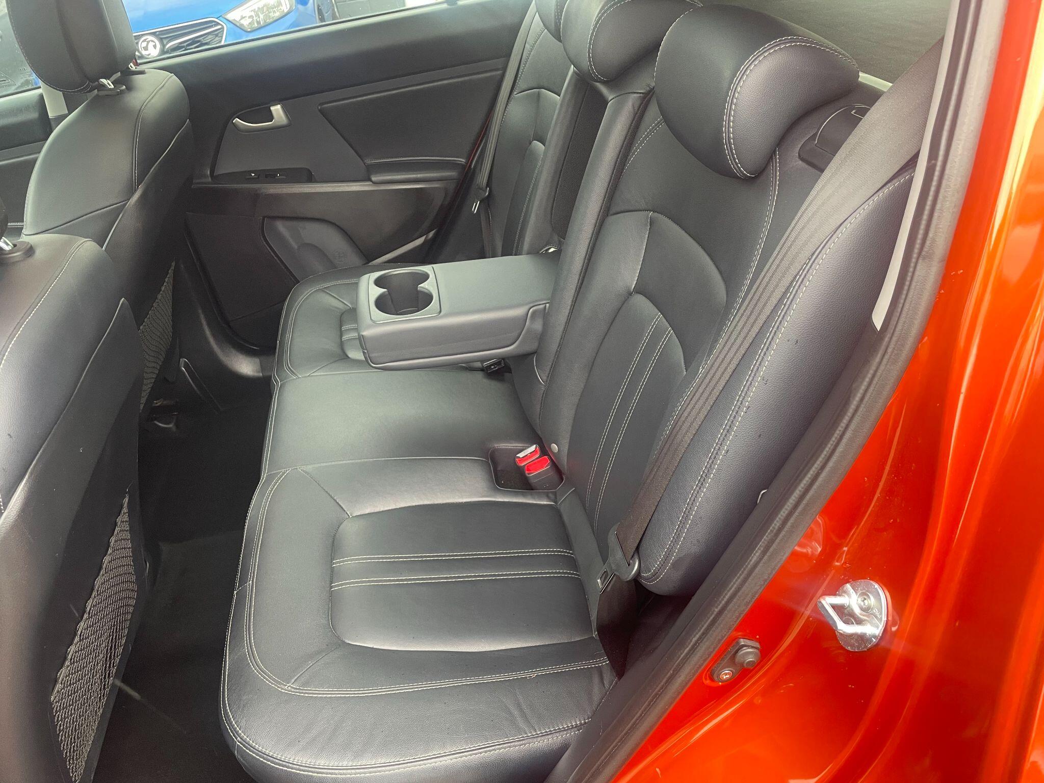 Kia Sportage 2.0 CRDi KX-3 AWD Euro 5 5dr 5dr Manual 2012