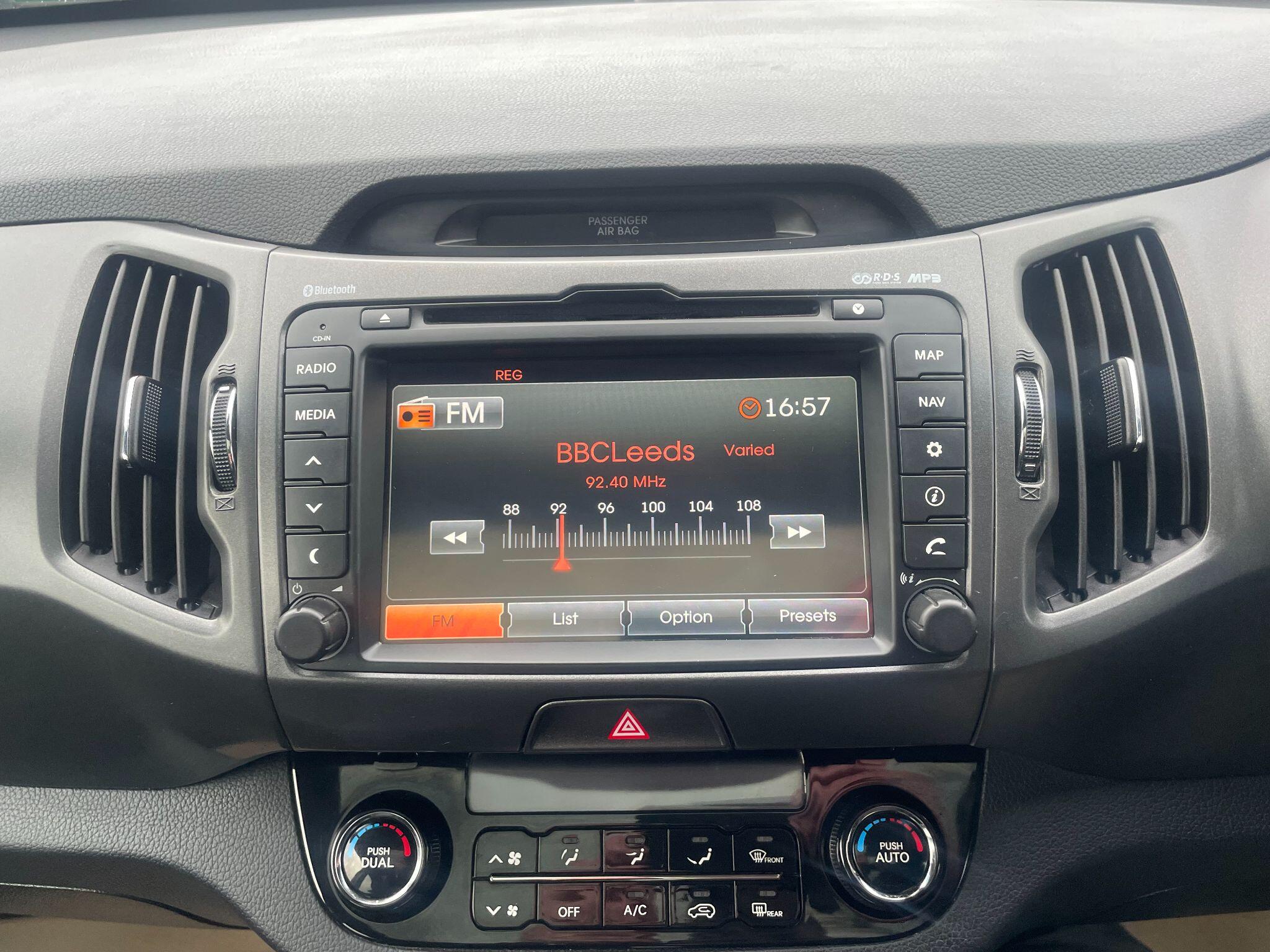 Kia Sportage 2.0 CRDi KX-3 AWD Euro 5 5dr 5dr Manual 2012