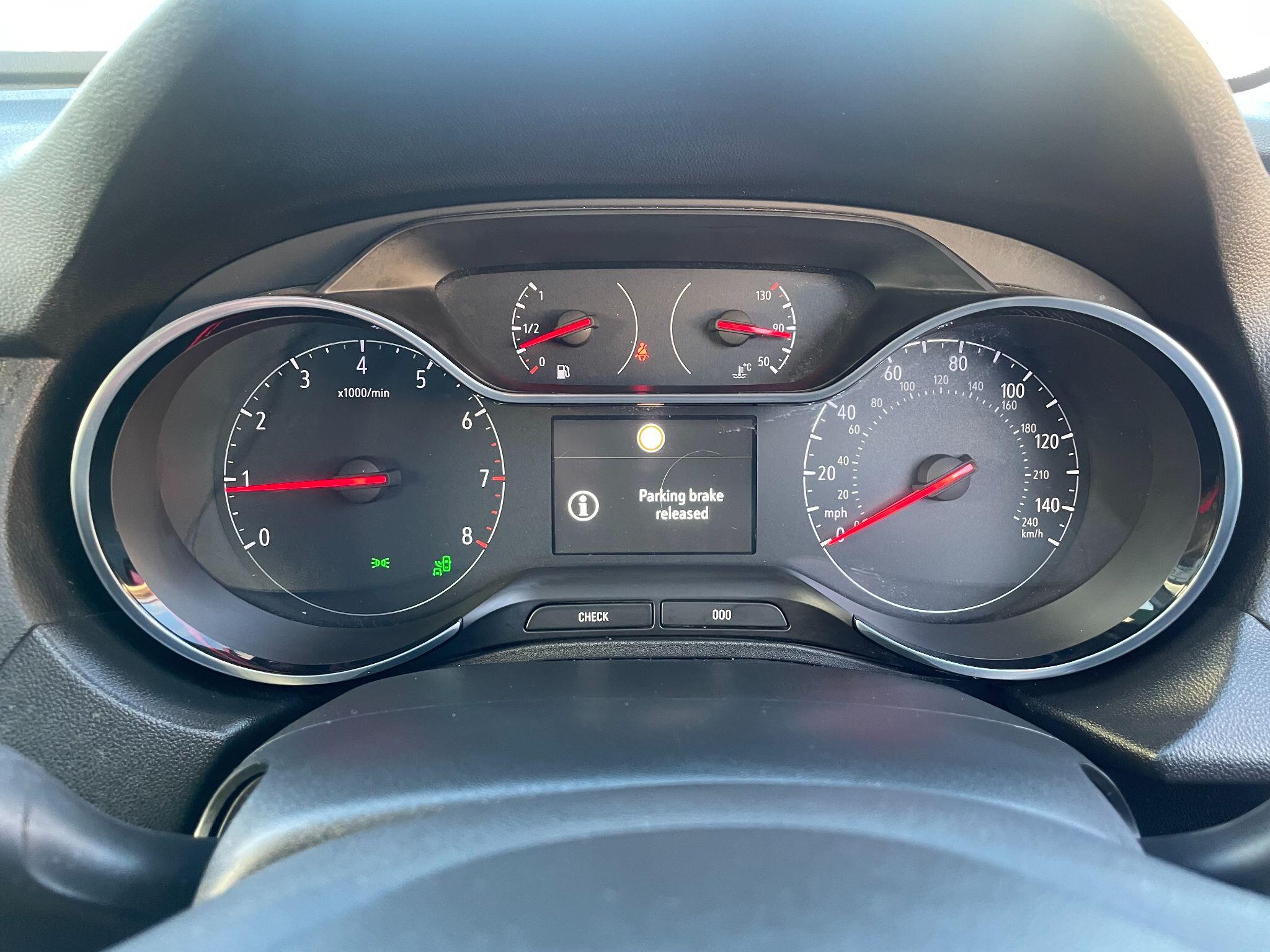 Vauxhall Grandland X 1.2 Turbo Sport Nav Euro 6 (s/s) 5dr 5dr Manual 2019