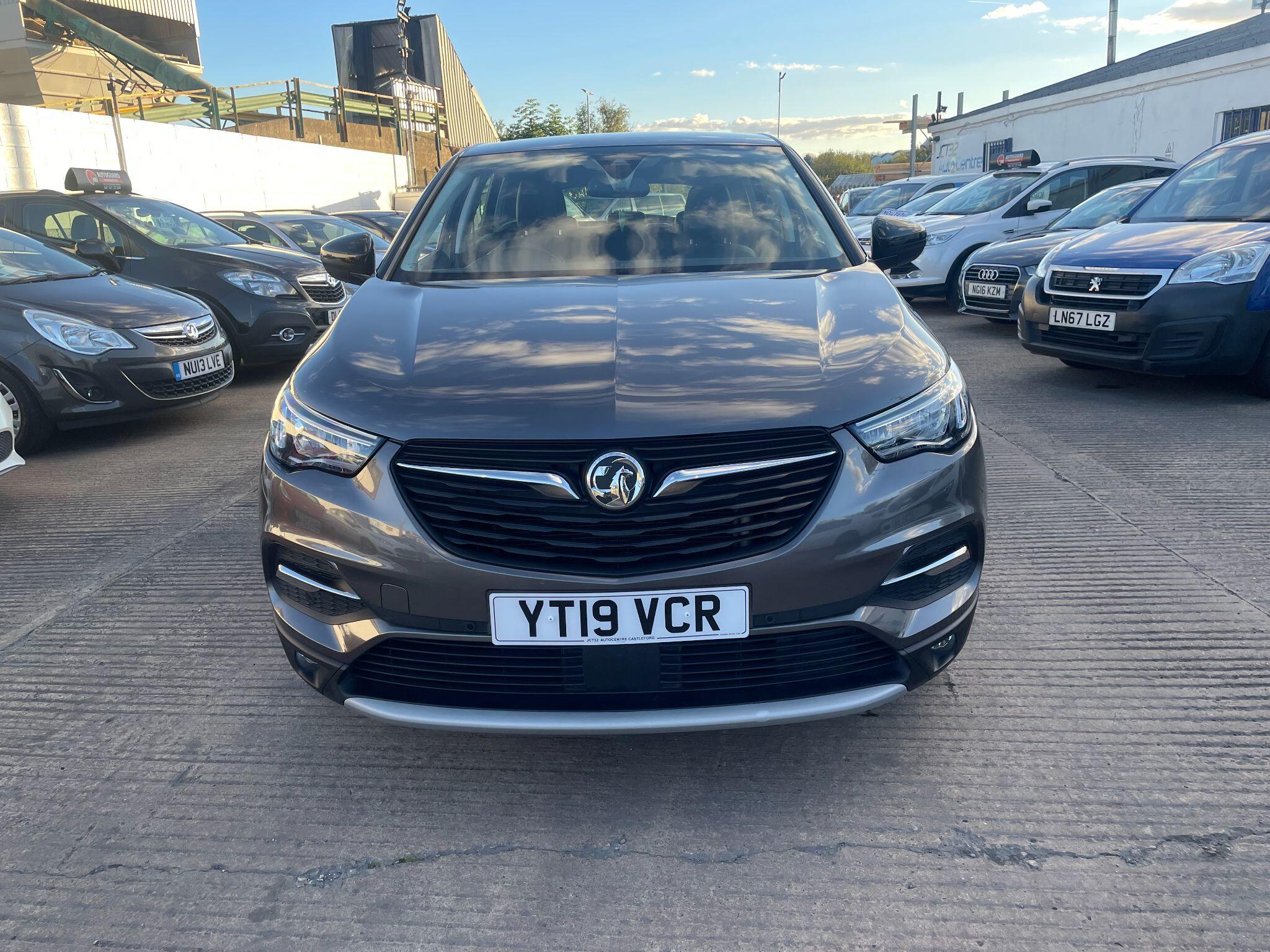 Vauxhall Grandland X 1.2 Turbo Sport Nav Euro 6 (s/s) 5dr 5dr Manual 2019