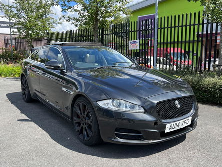 Jaguar XJ