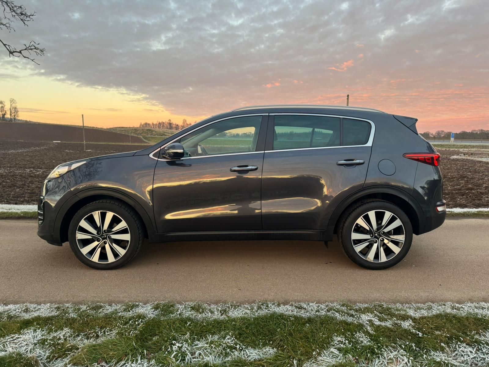 Kia Sportage 1.7 CRDi 3 SUV 5dr Diesel Manual Euro 6 (s/s) (114 bhp) 5dr Manual 2025