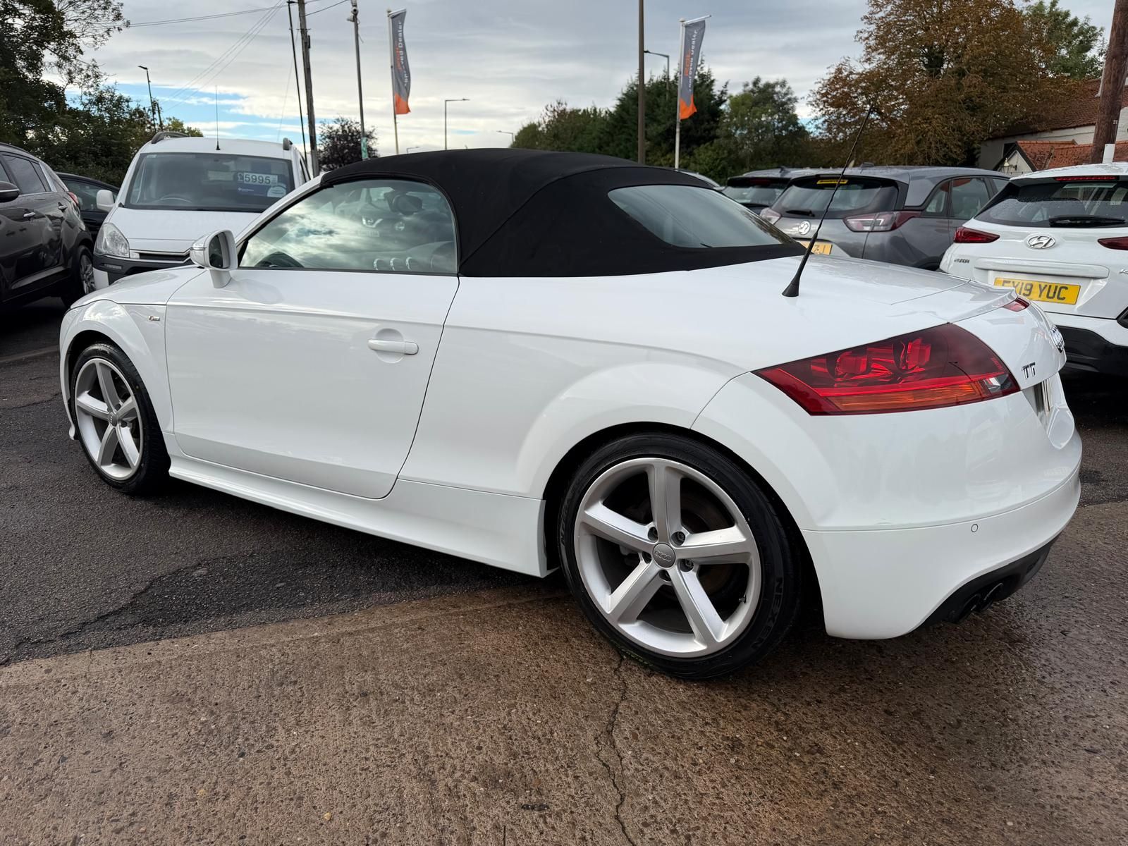 Audi TT 1.8 TFSI S line Roadster 2dr Petrol Manual Euro 5 (160 ps) 2dr Manual 2011