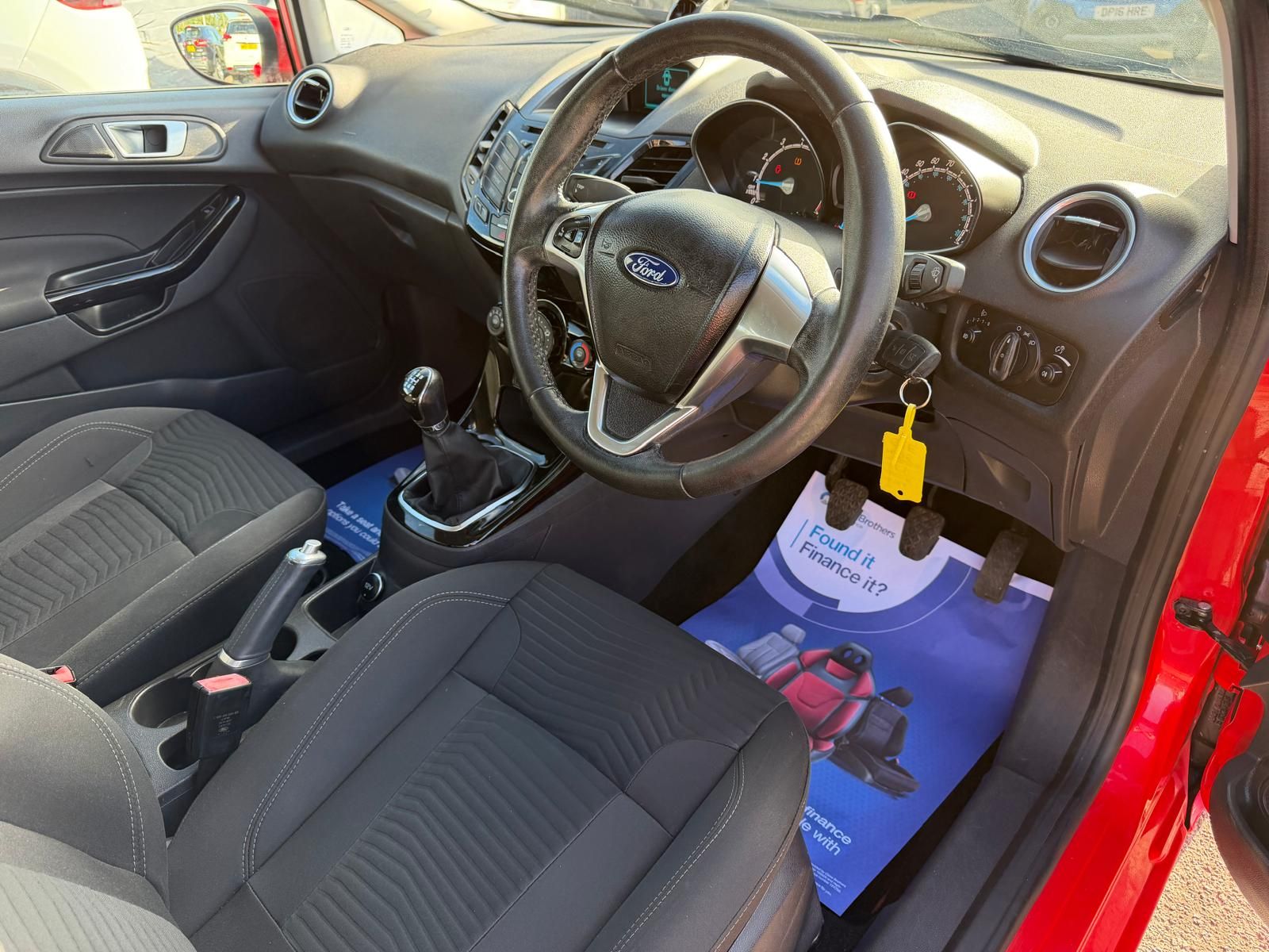 Ford Fiesta 1.25 Zetec Hatchback 3dr Petrol Manual Euro 6 (82 ps) 3dr Manual 2015