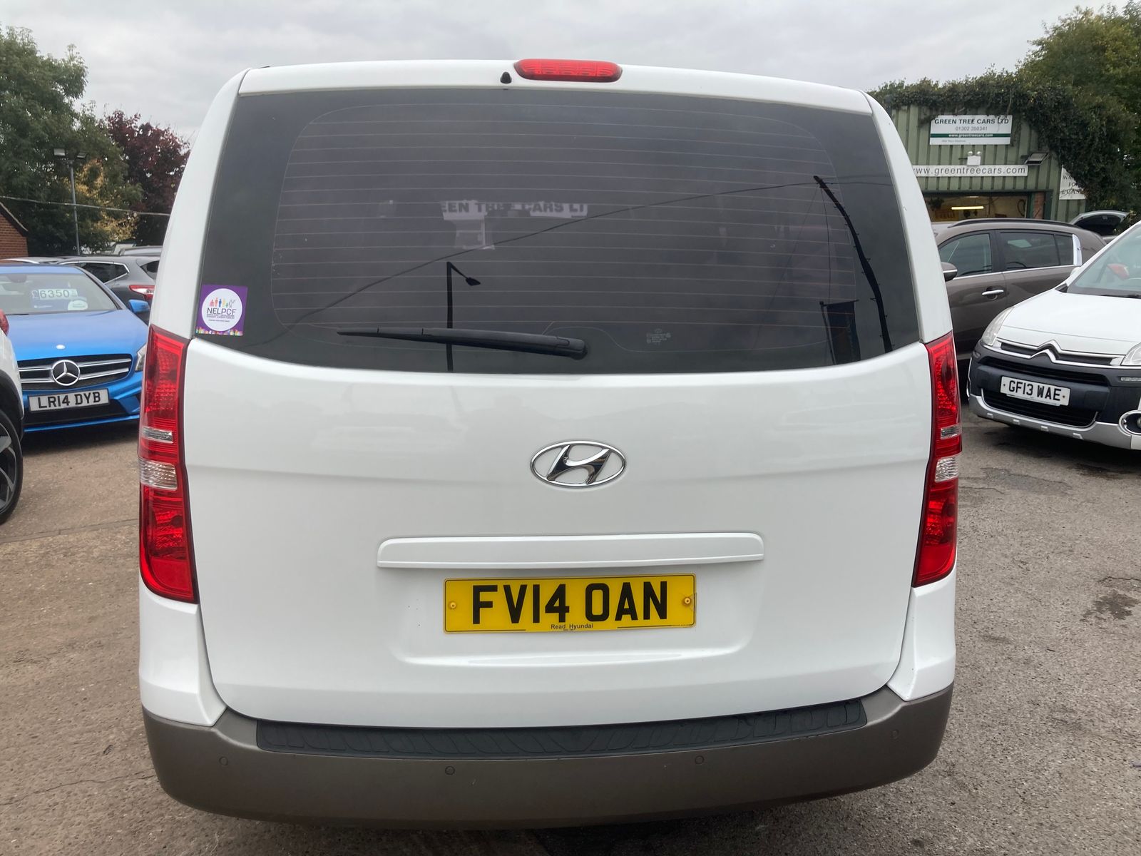 Hyundai I800 2.5 CRDi Style MPV 5dr Diesel Manual Euro 5 (136 ps) 5dr Manual 2014