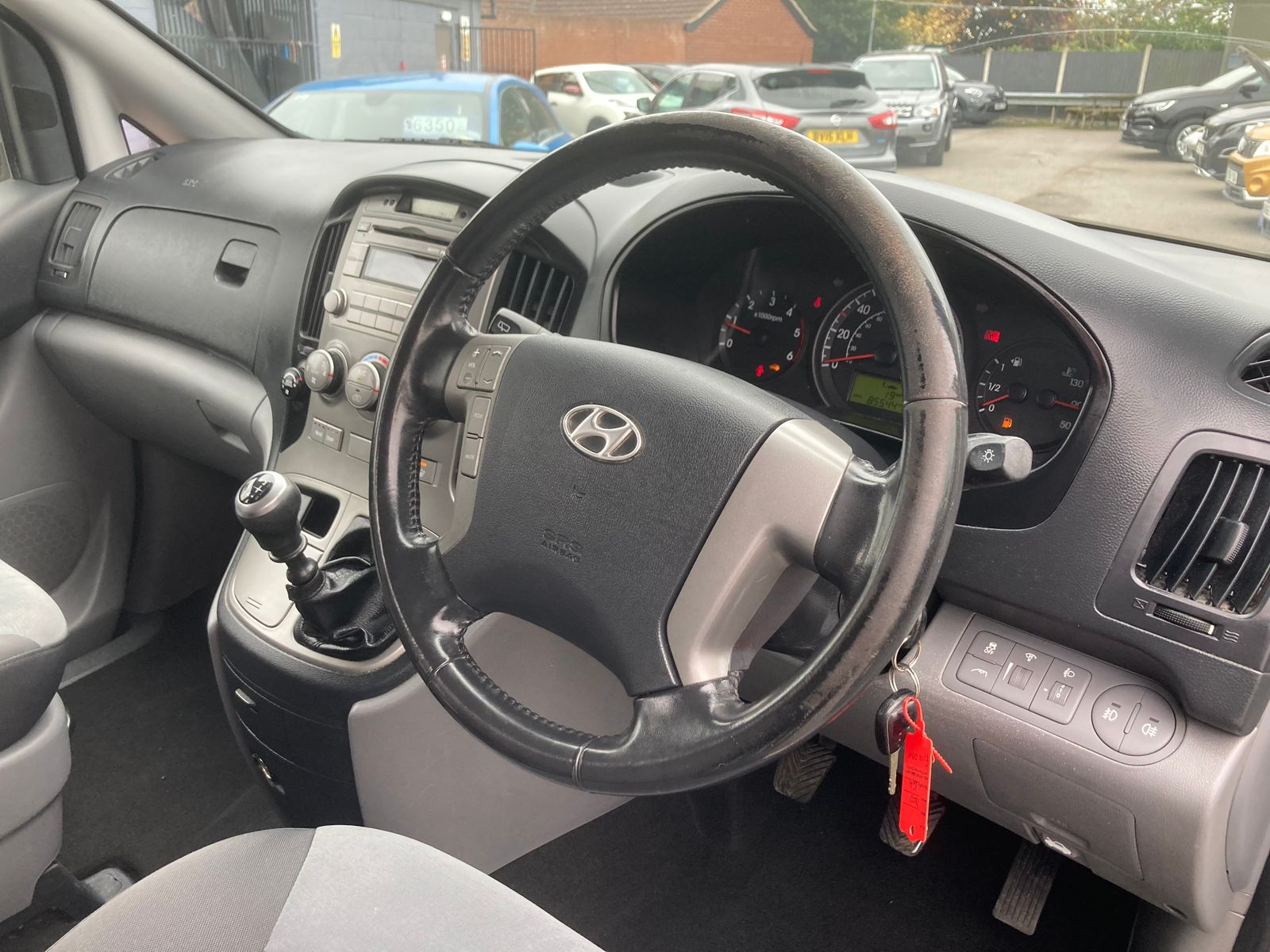 Hyundai I800 2.5 CRDi Style MPV 5dr Diesel Manual Euro 5 (136 ps) 5dr Manual 2014