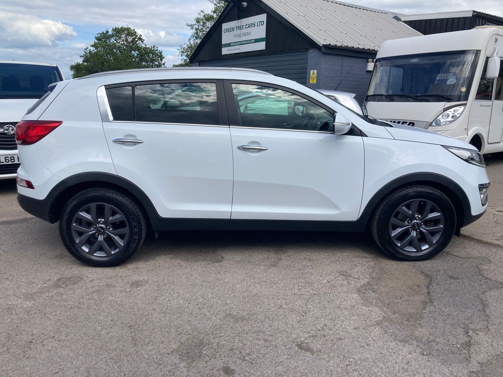 Kia Sportage 1.6 GDi EcoDynamics 2 SUV 5dr Petrol Manual 2WD Euro 5 (s/s) (133 bhp) 5dr Manual 2014