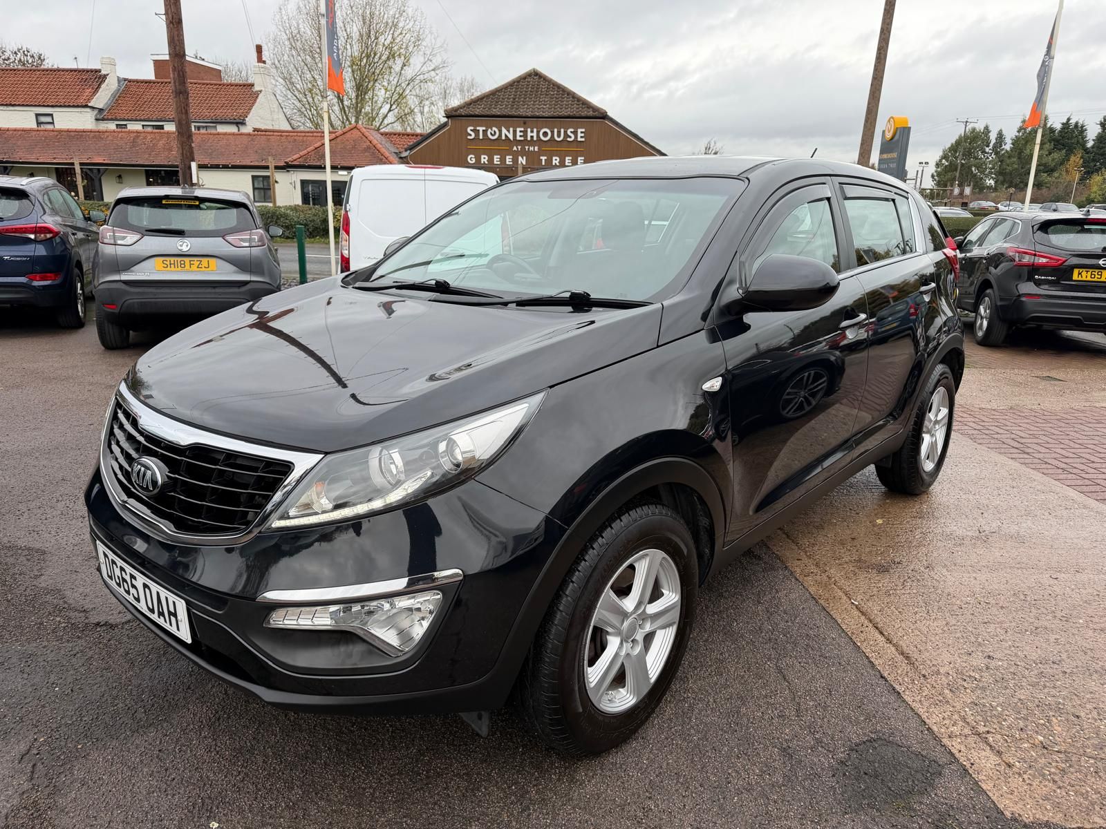 Kia Sportage 1.7 CRDi EcoDynamics 1 SUV 5dr Diesel Manual 2WD Euro 6 (s/s) (114 bhp) 5dr Manual 2015