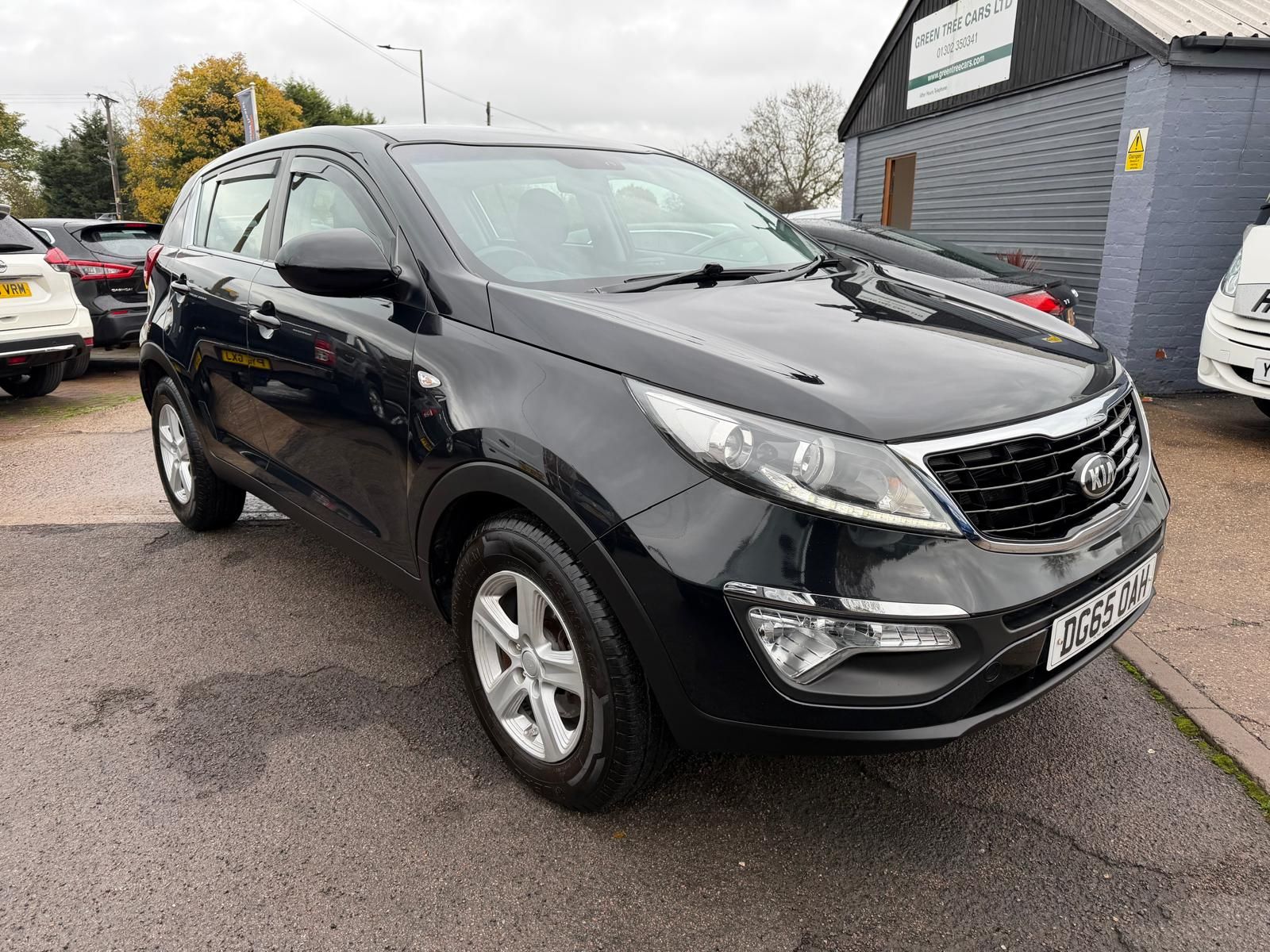 Kia Sportage 1.7 CRDi EcoDynamics 1 SUV 5dr Diesel Manual 2WD Euro 6 (s/s) (114 bhp) 5dr Manual 2015