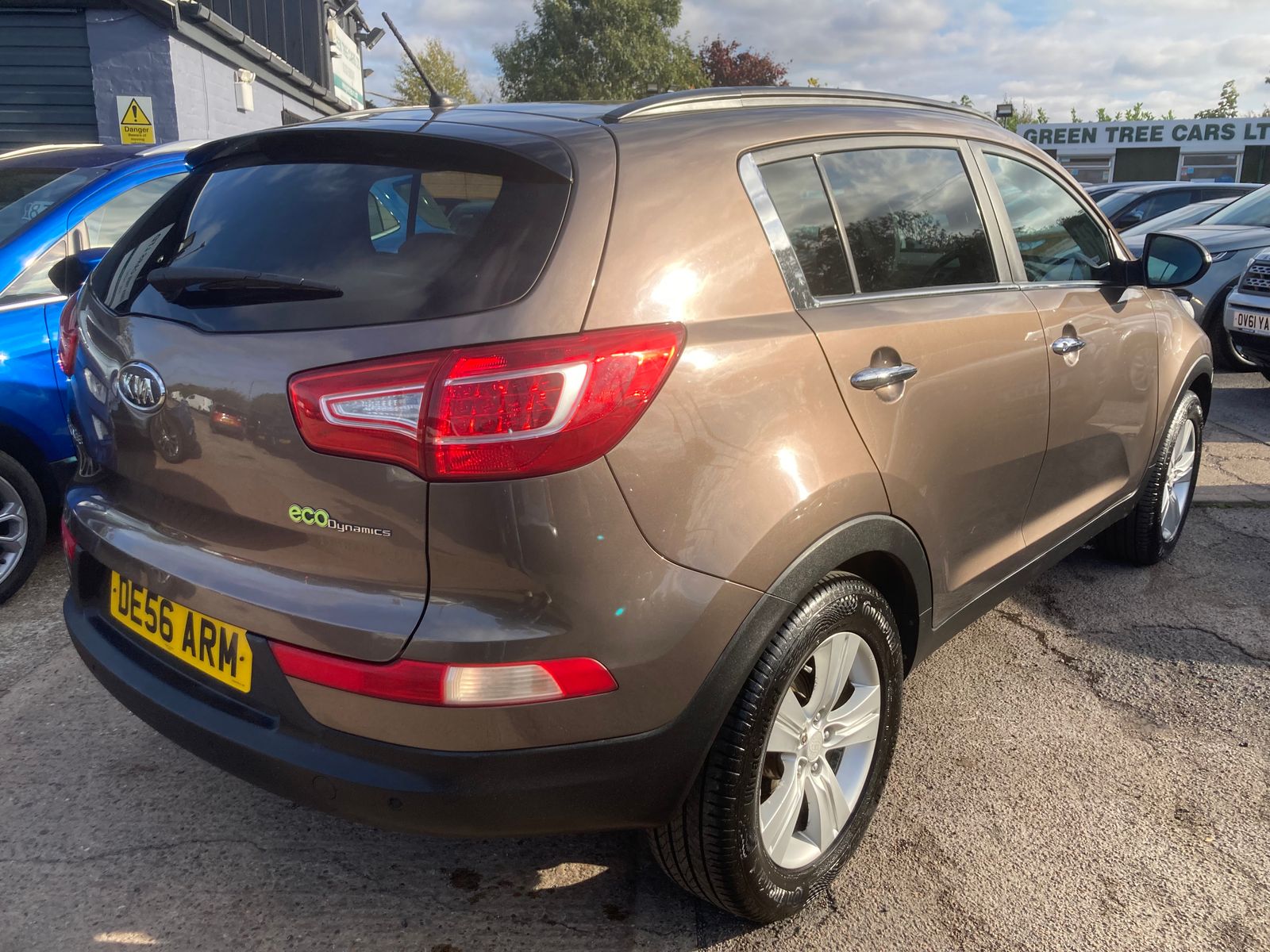 Kia Sportage 1.7 CRDi EcoDynamics 2 SUV 5dr Diesel Manual 2WD Euro 5 (s/s) (114 bhp) 5dr Manual 2012