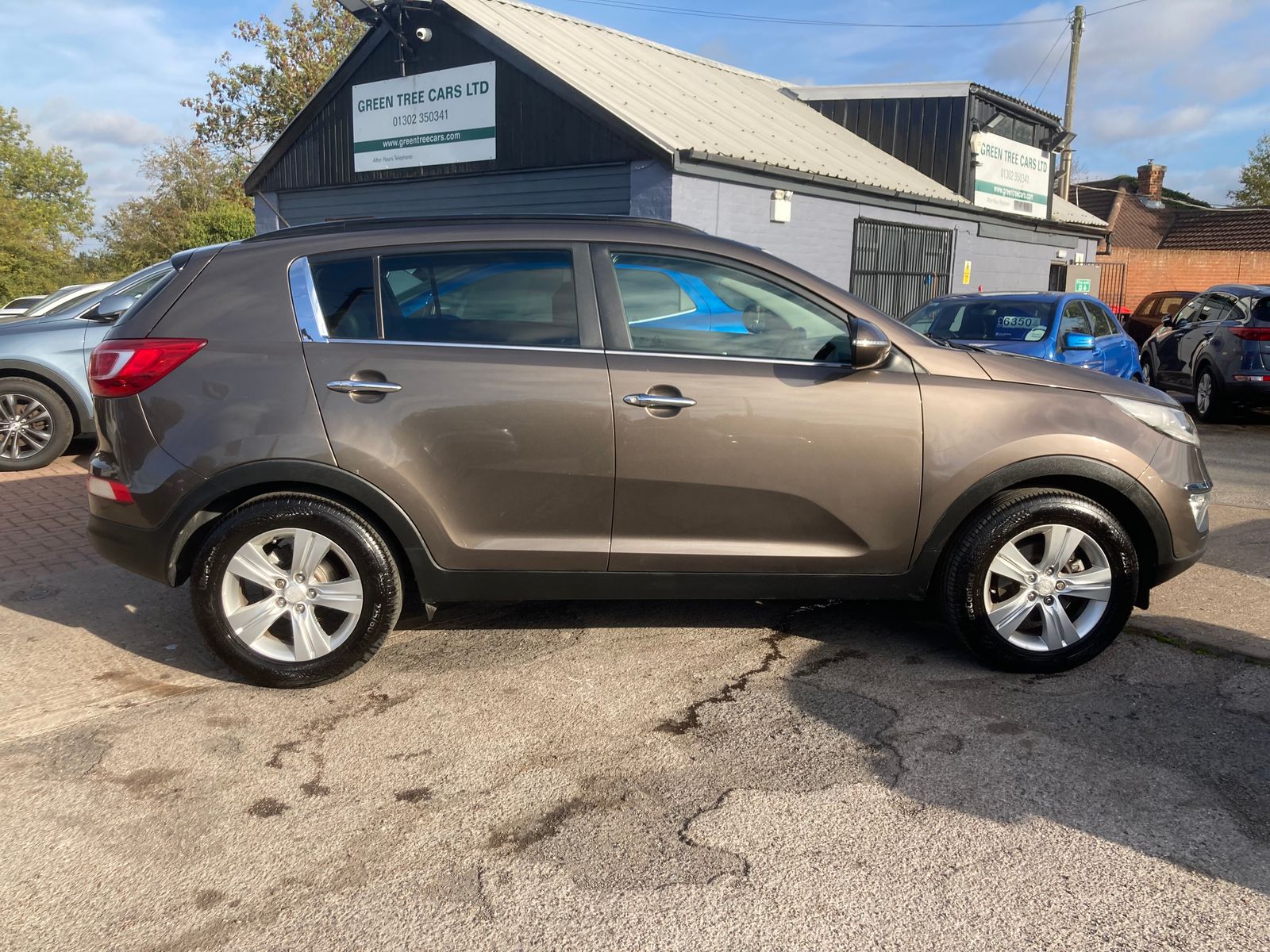 Kia Sportage 1.7 CRDi EcoDynamics 2 SUV 5dr Diesel Manual 2WD Euro 5 (s/s) (114 bhp) 5dr Manual 2012