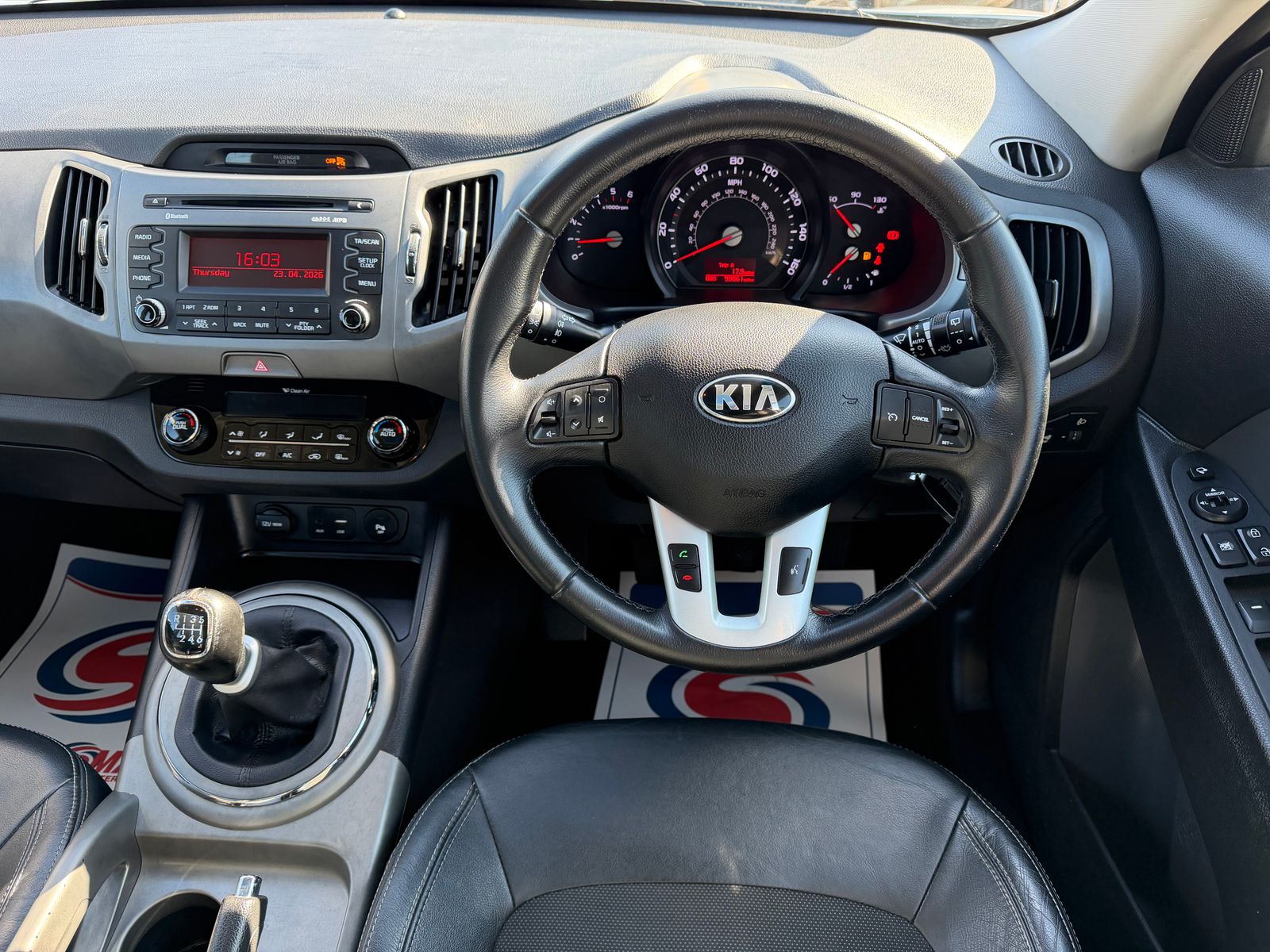 Kia Sportage 1.7 CRDi EcoDynamics 2 SUV 5dr Diesel Manual 2WD Euro 6 (s/s) (114 bhp) 5dr Manual 2015