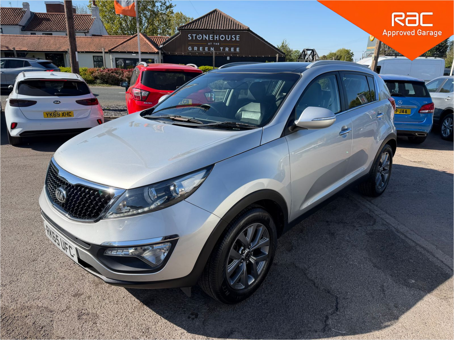 Kia Sportage 1.7 CRDi EcoDynamics 2 SUV 5dr Diesel Manual 2WD Euro 6 (s/s) (114 bhp) 5dr Manual 2015