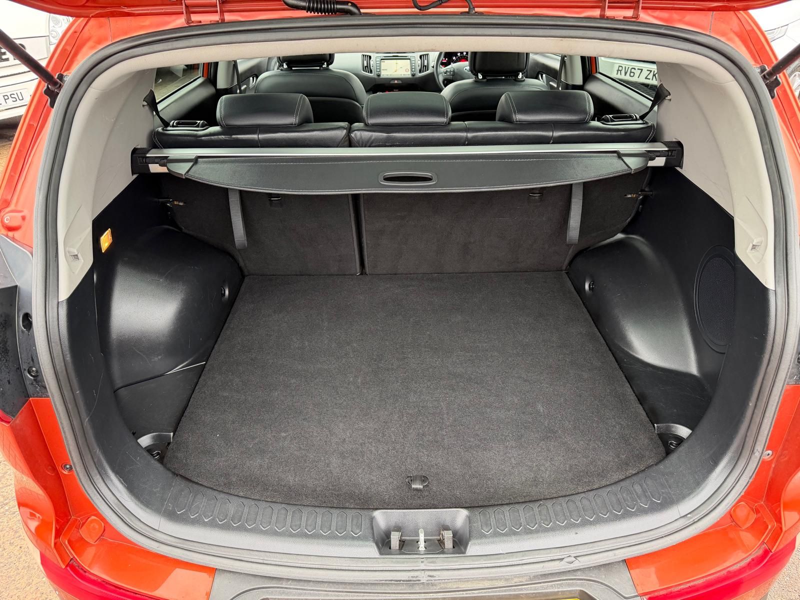 Kia Sportage 1.7 CRDi EcoDynamics 3 SUV 5dr Diesel Manual 2WD Euro 5 (s/s) (114 bhp) 5dr Manual 2012