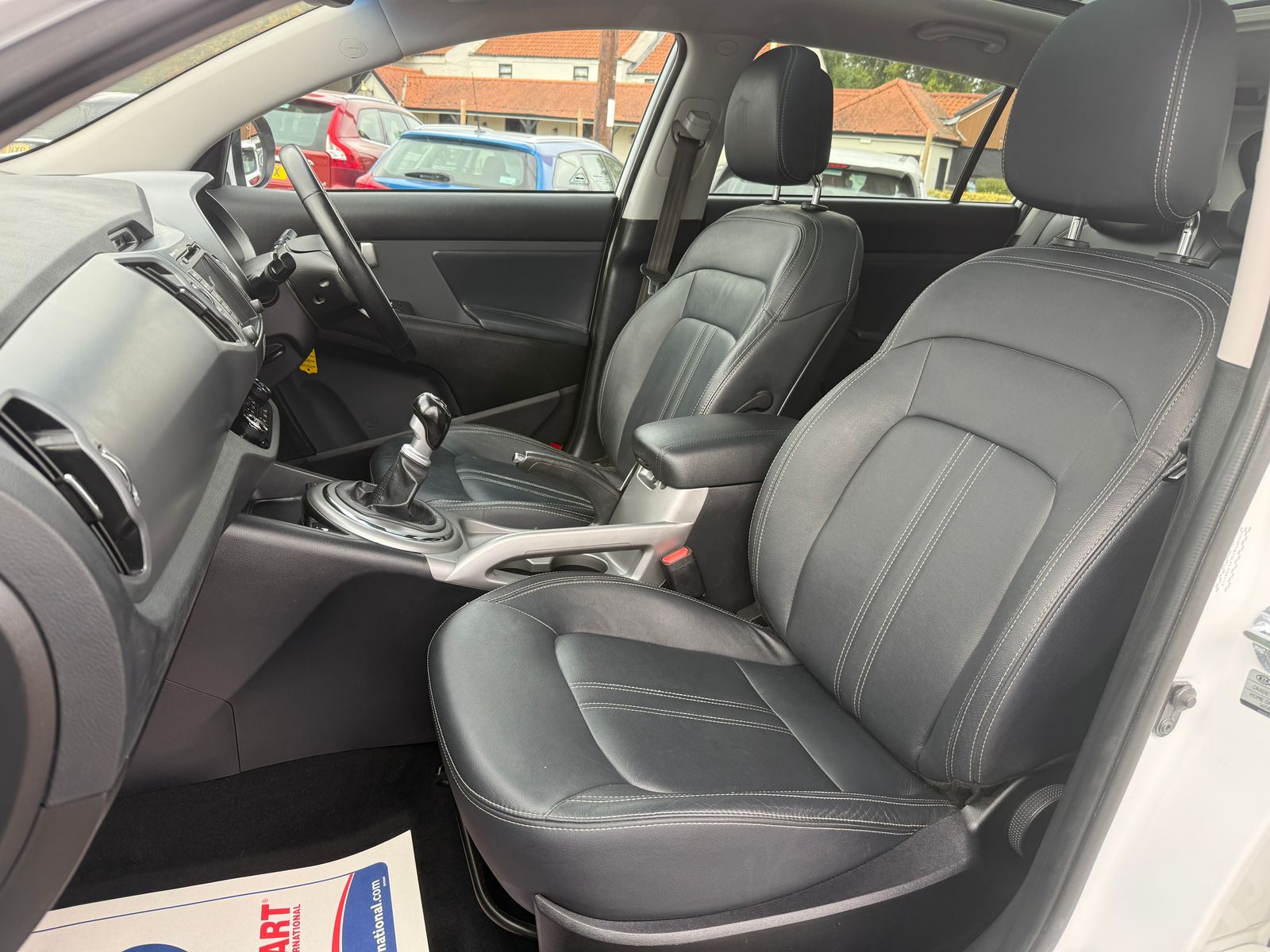Kia Sportage 1.7 CRDi EcoDynamics 3 SUV 5dr Diesel Manual 2WD Euro 6 (s/s) (114 bhp) 5dr Manual 2015