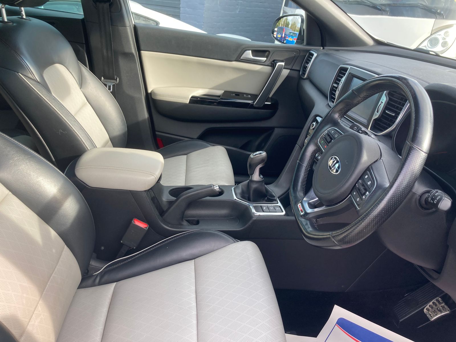 Kia Sportage 2.0 CRDi GT-Line SUV 5dr Diesel Manual AWD Euro 6 (134 bhp) 5dr Manual 2016