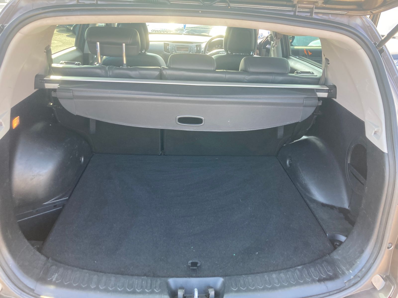 Kia Sportage 2.0 CRDi KX-2 SUV 5dr Diesel Manual AWD Euro 5 (134 bhp) 5dr Manual 2013