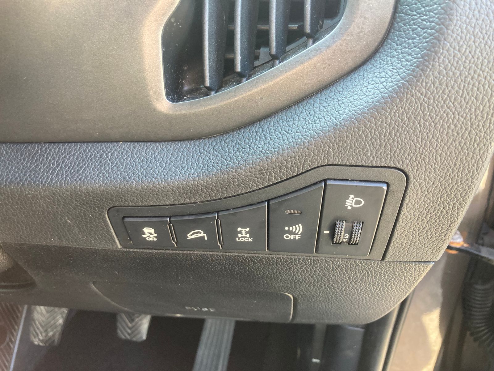 Kia Sportage 2.0 CRDi KX-2 SUV 5dr Diesel Manual AWD Euro 5 (134 bhp) 5dr Manual 2013