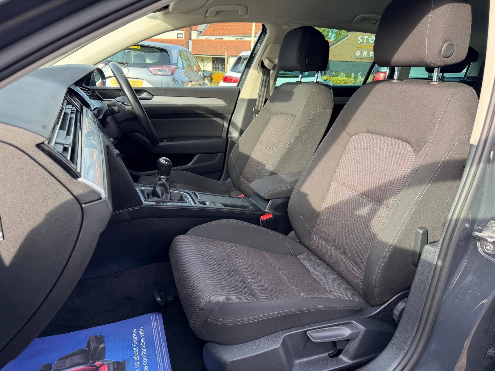 Volkswagen Passat 2.0 TDI SE Business Estate 5dr Diesel Manual Euro 6 (s/s) (150 ps) 5dr Manual 2017