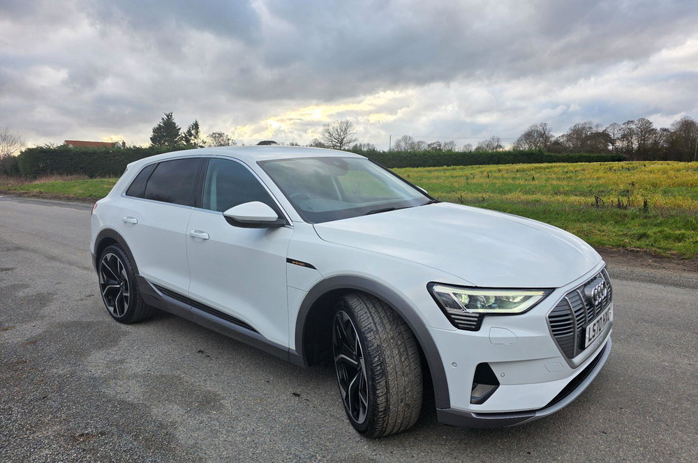 Audi E-tron