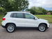 Volkswagen Tiguan 2.0 TDI BlueMotion Tech SE DSG 4WD Euro 5 (s/s) 5dr 5dr Automatic 2012